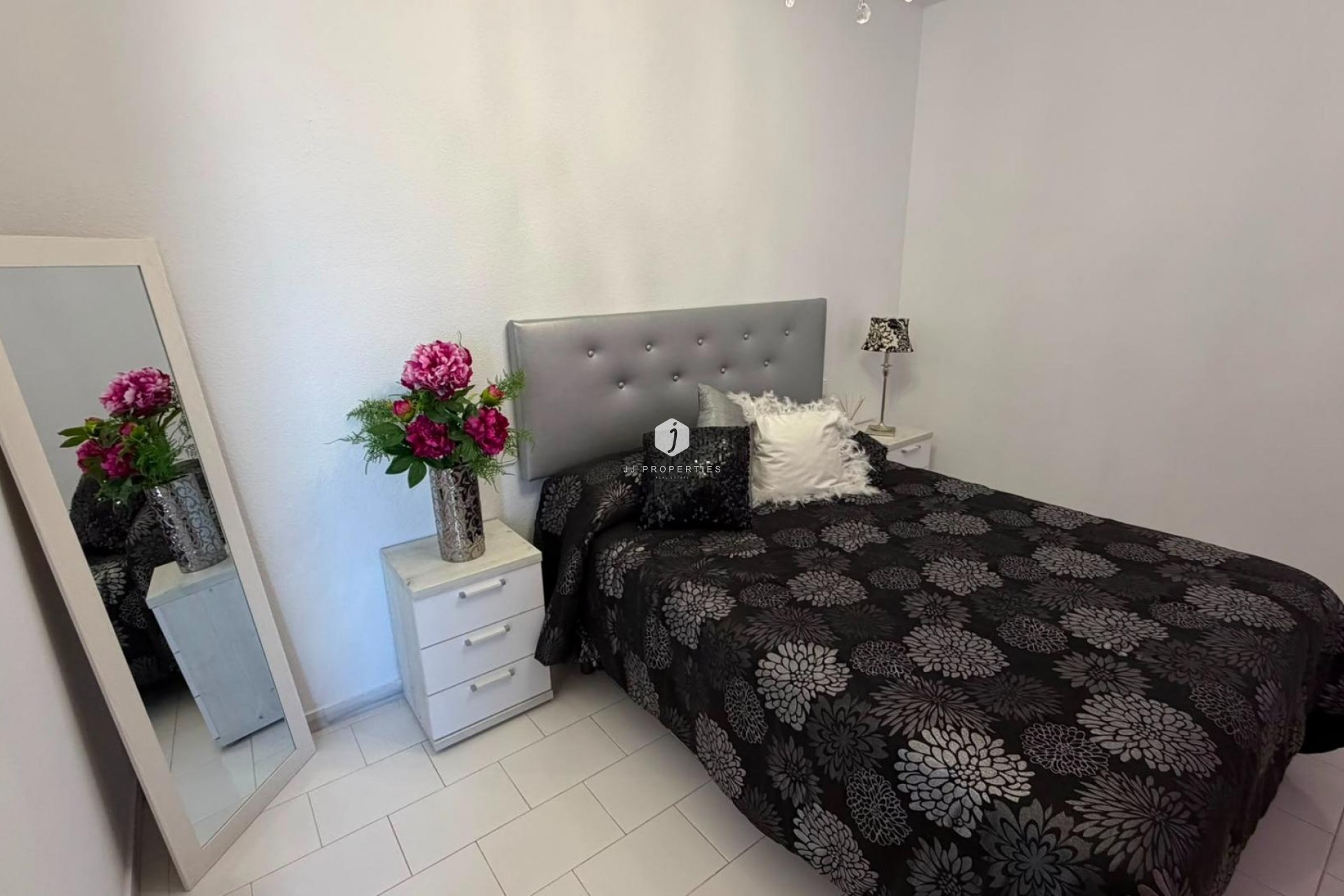 D'occasion - Appartement -
Torrevieja - Torreblanca