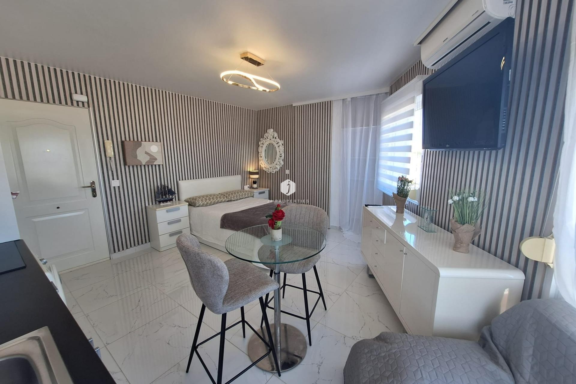 D'occasion - Appartement -
Torrevieja - Torrejón