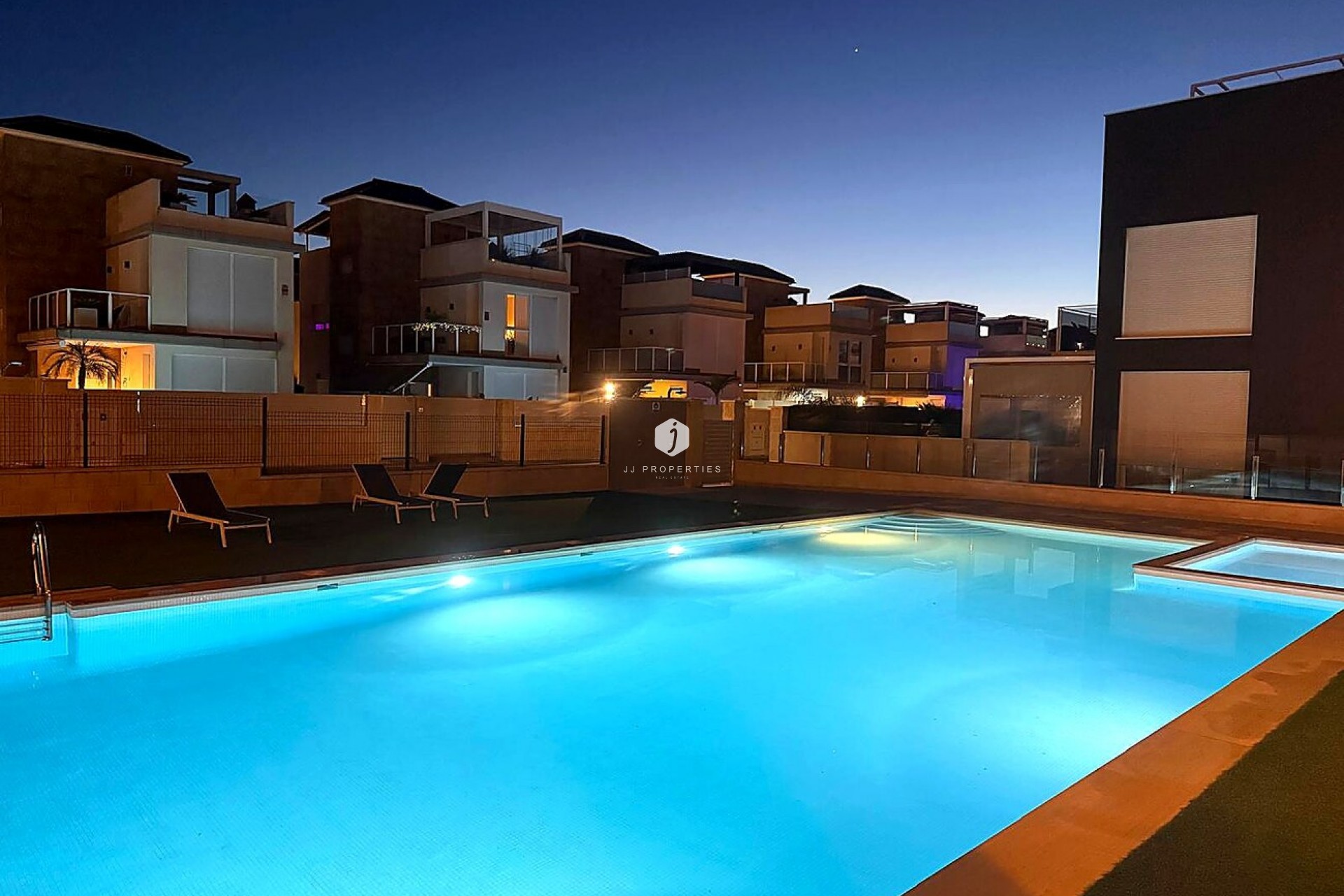 D'occasion - Appartement -
Torrevieja - Torreta Florida