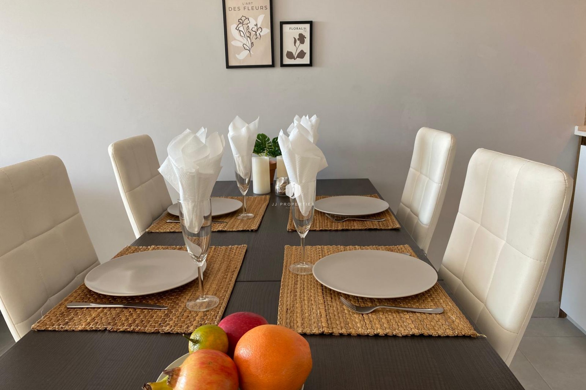 D'occasion - Attique -
El Raso - Costa Blanca