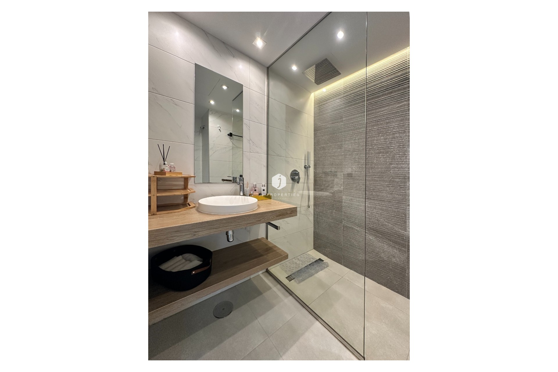 D'occasion - Attique -
Guardamar del Segura - Costa Blanca
