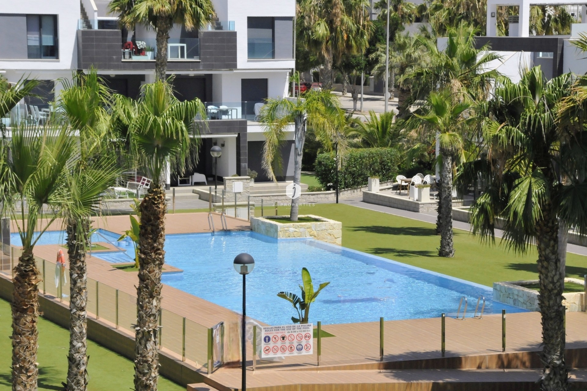 D'occasion - Attique -
Guardamar del Segura - Costa Blanca