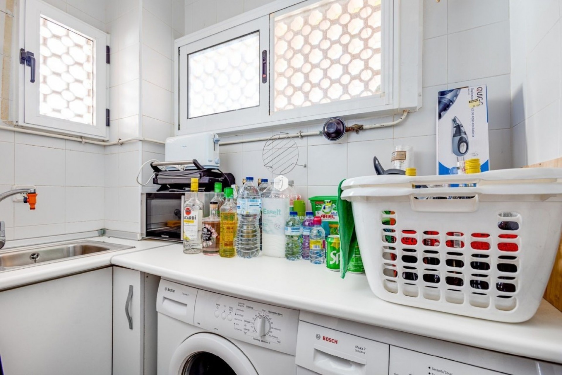 D'occasion - Attique -
Lomas De Campoamor - Inland