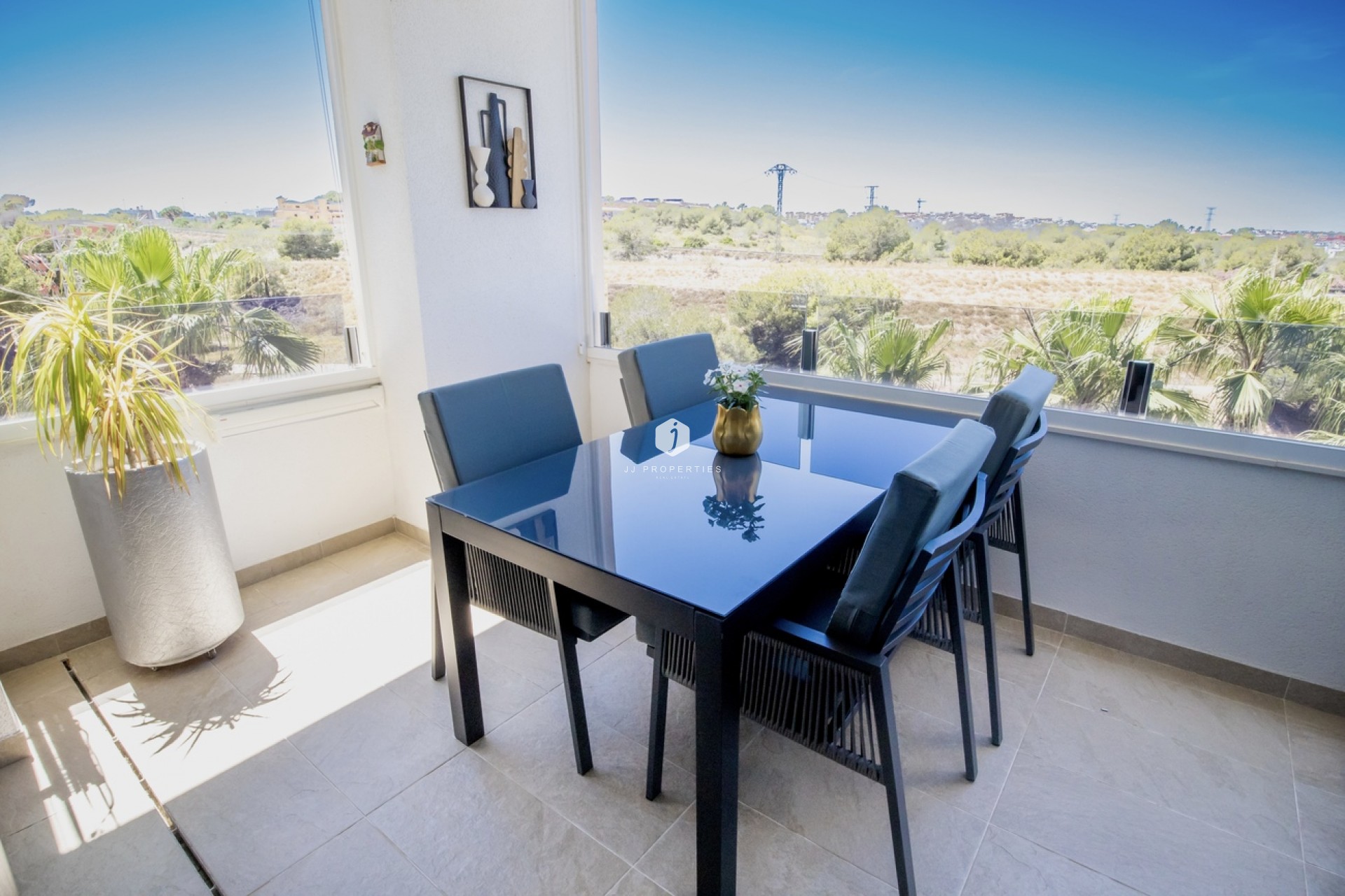 D'occasion - Attique -
Los Altos - AMANECER