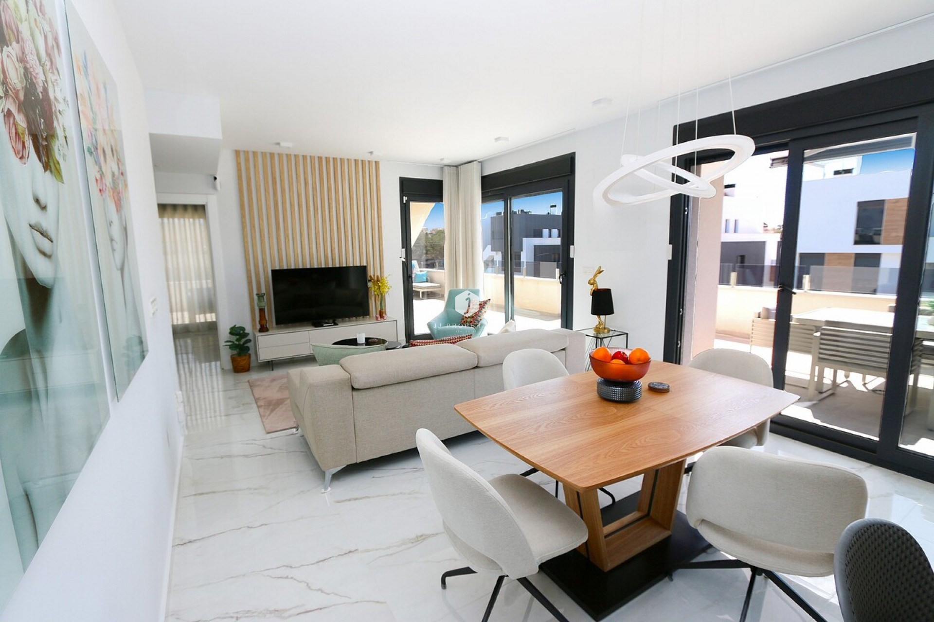 D'occasion - Attique -
Los Altos - Costa Blanca