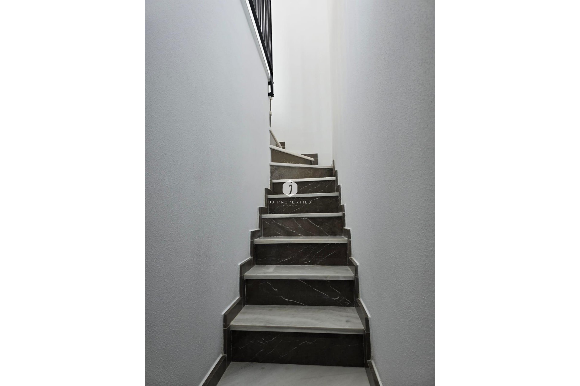 D'occasion - Attique -
Orihuela Costa - Altos De Campoamor