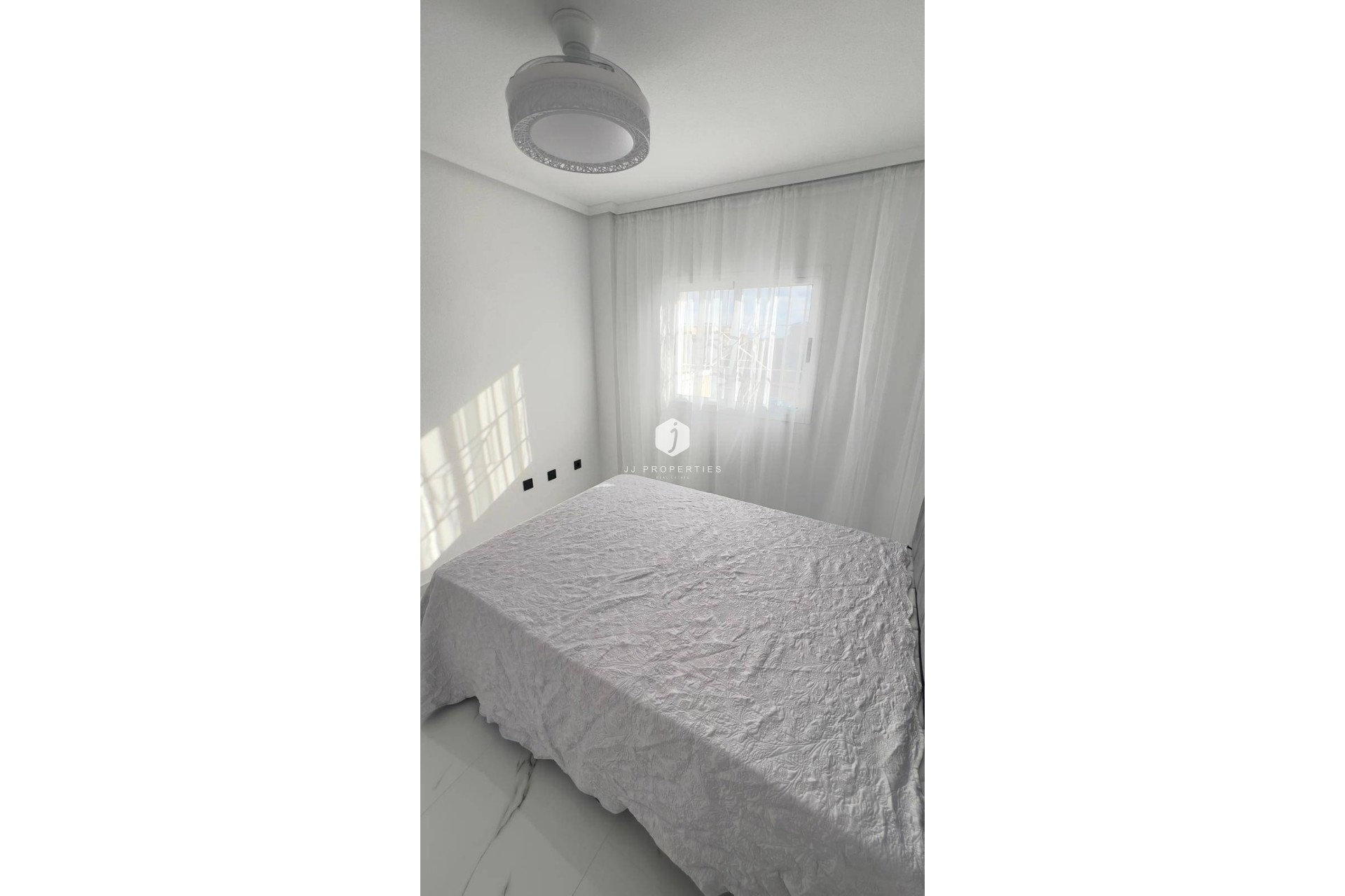 D'occasion - Attique -
Orihuela Costa - La Zenia