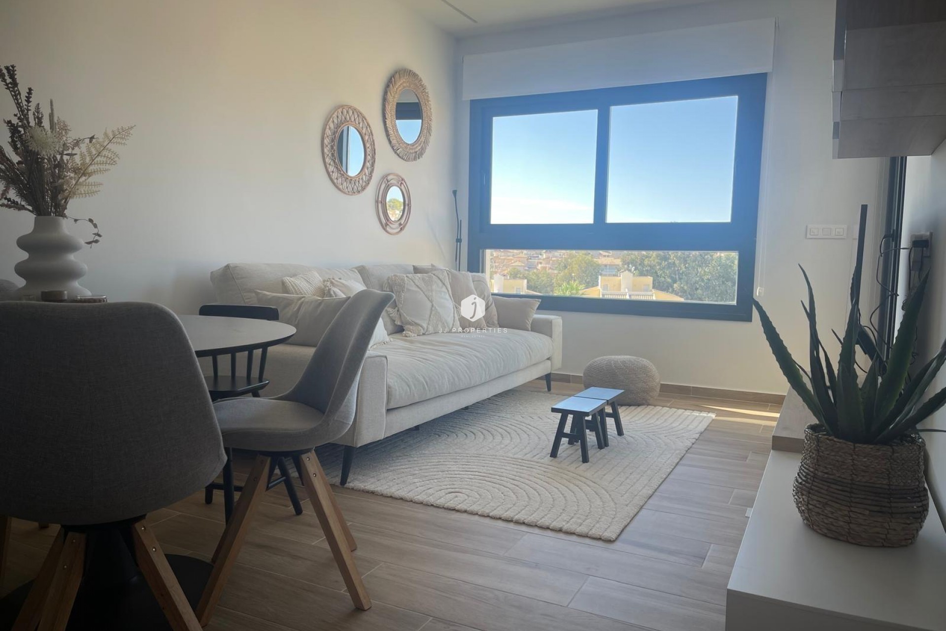 D'occasion - Attique -
Orihuela Costa - Las Filipinas