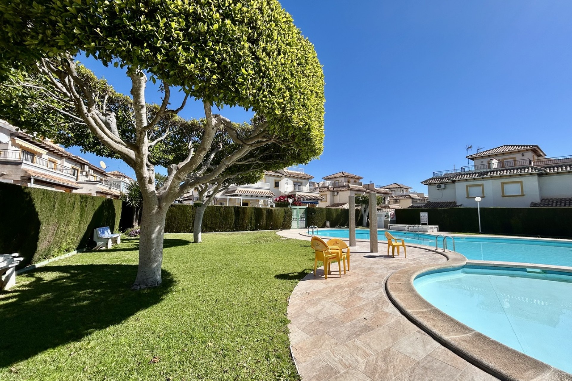 D'occasion - Attique -
Playa Flamenca - Costa Blanca