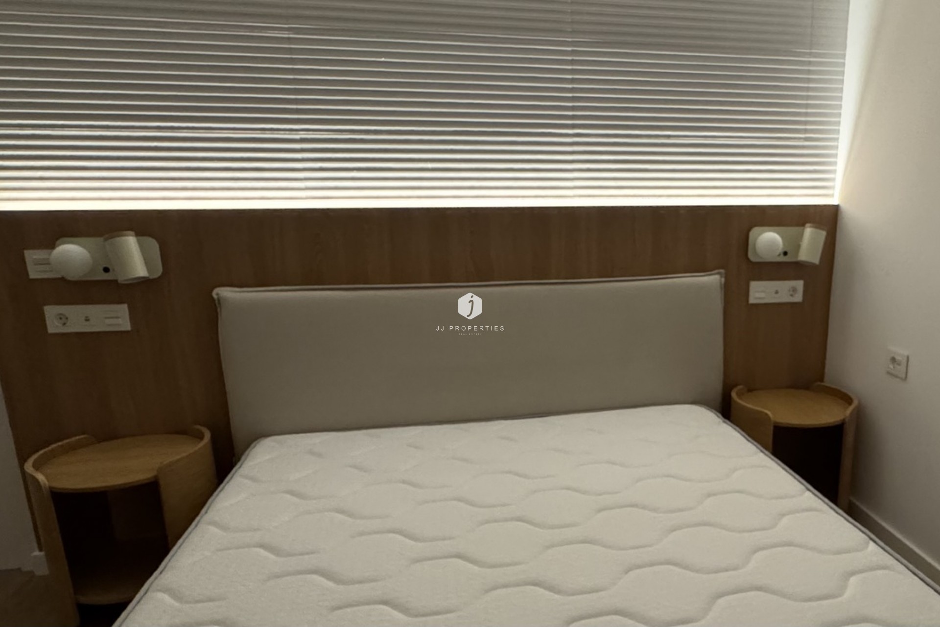 D'occasion - Attique -
Punta Prima - Costa Blanca