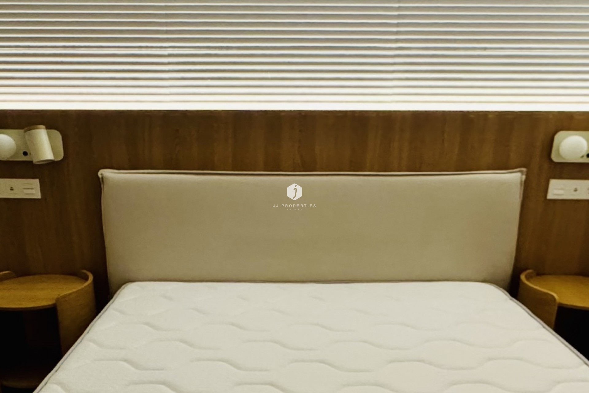 D'occasion - Attique -
Punta Prima - Costa Blanca