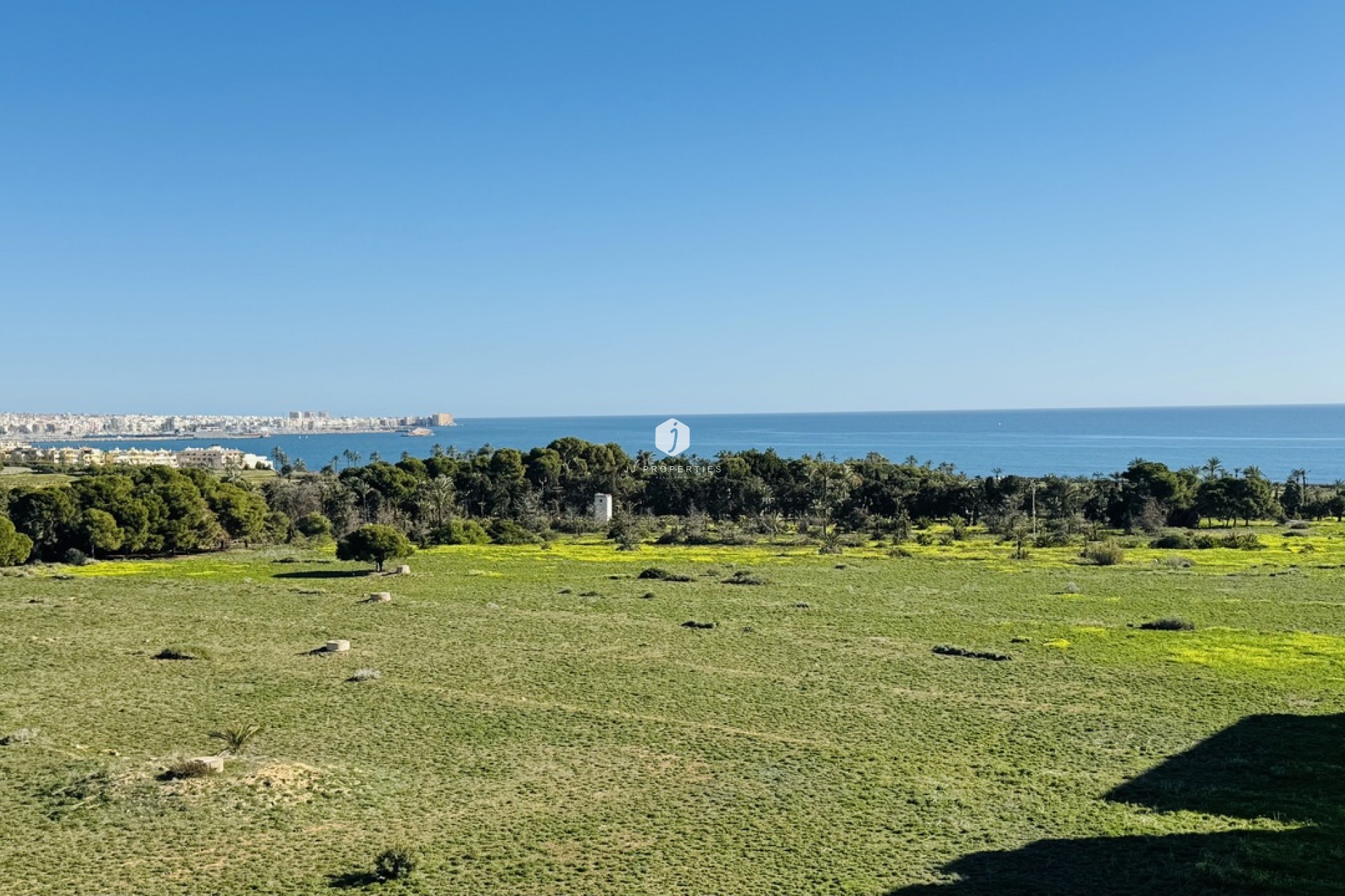 D'occasion - Attique -
Punta Prima - Costa Blanca