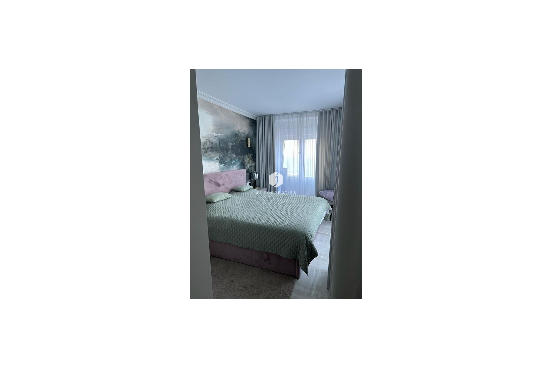 D'occasion - Attique -
Punta Prima - Costa Blanca