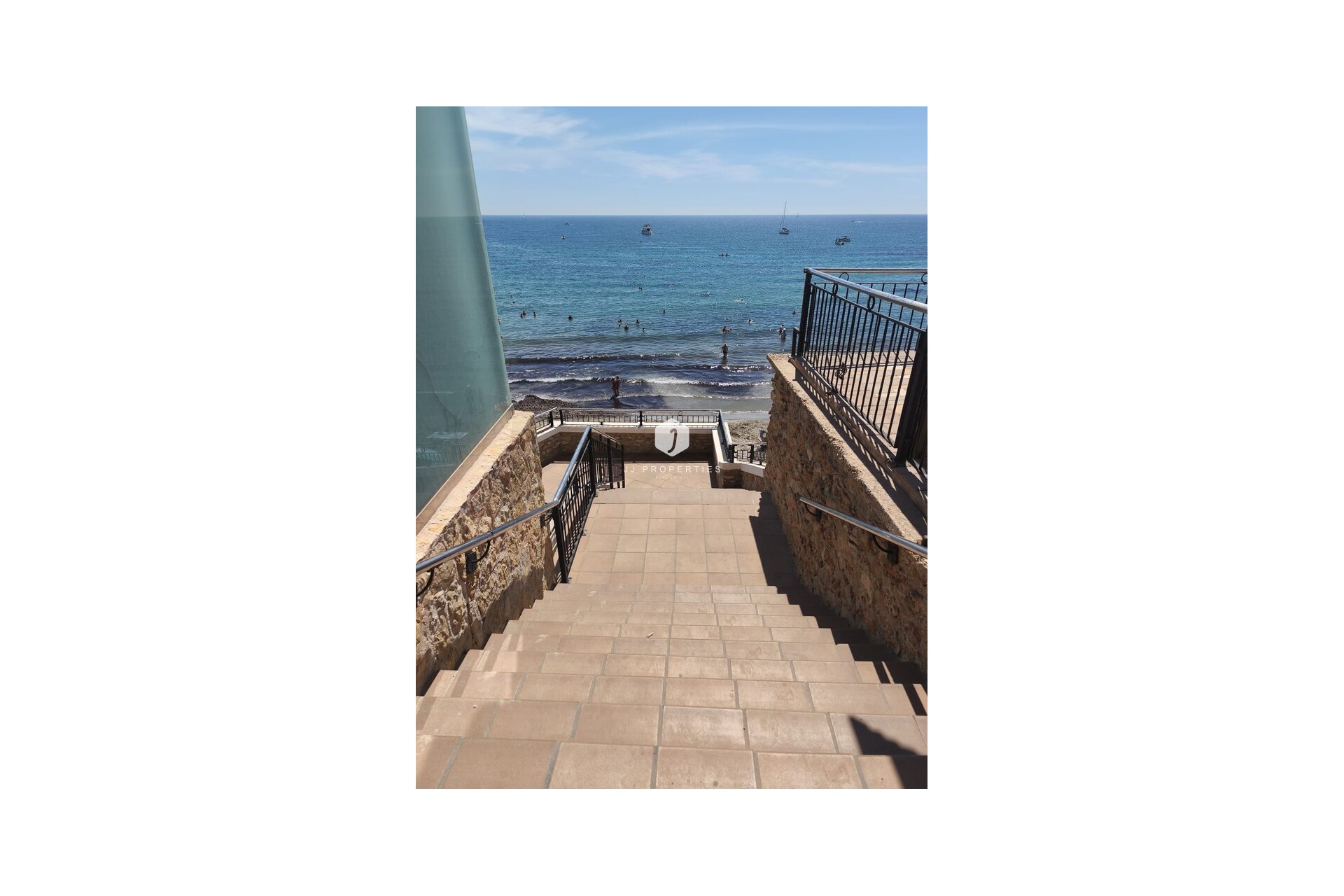 D'occasion - Attique -
Punta Prima - Costa Blanca