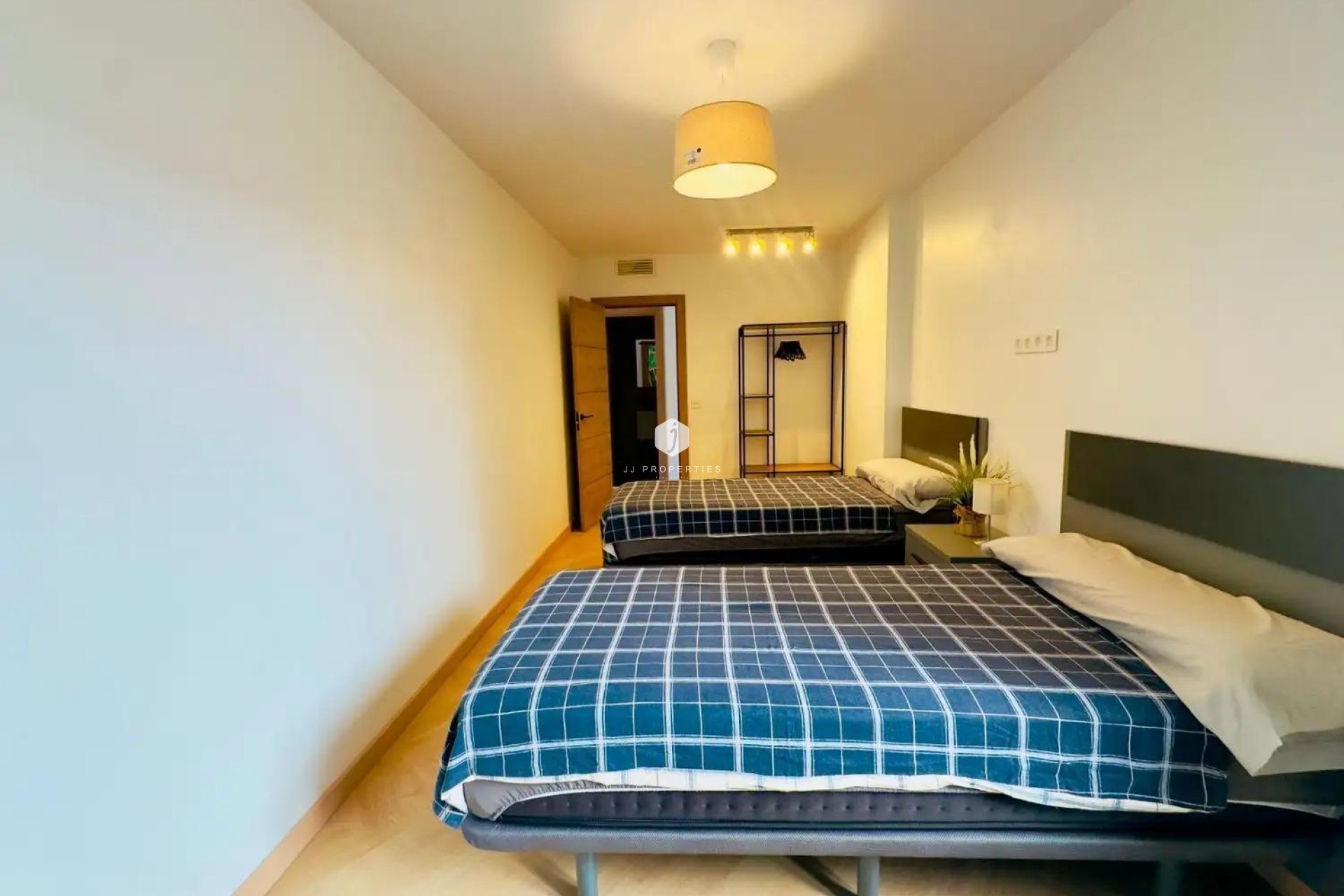 D'occasion - Attique -
Torrevieja - Acequion