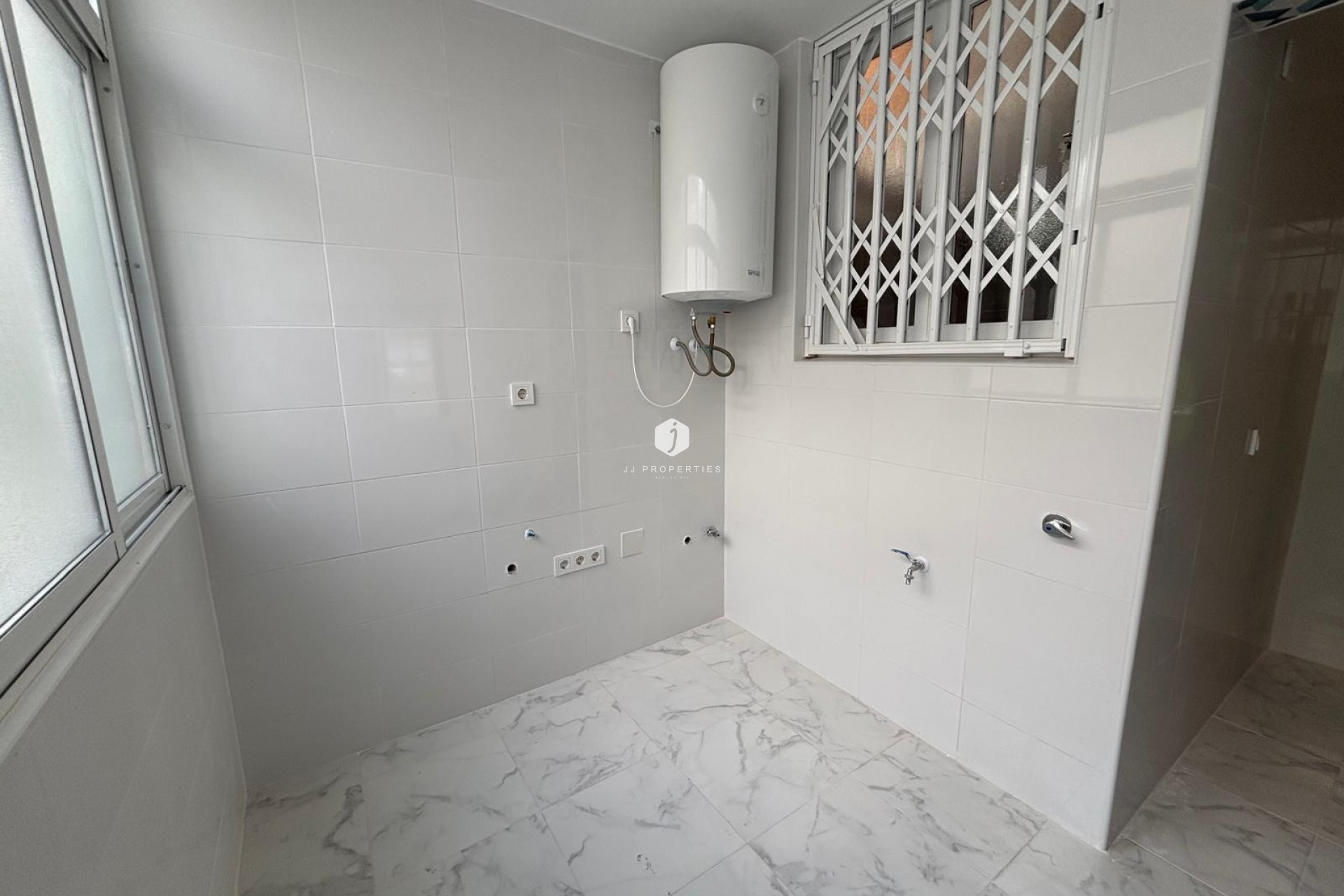 D'occasion - Attique -
Torrevieja - Acequion