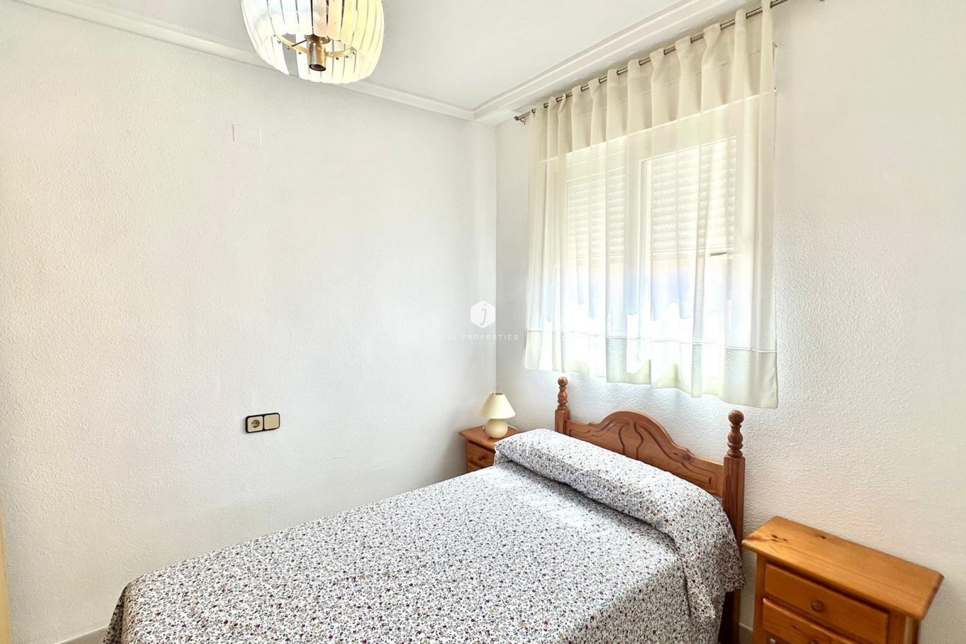 D'occasion - Attique -
Torrevieja - Acequion