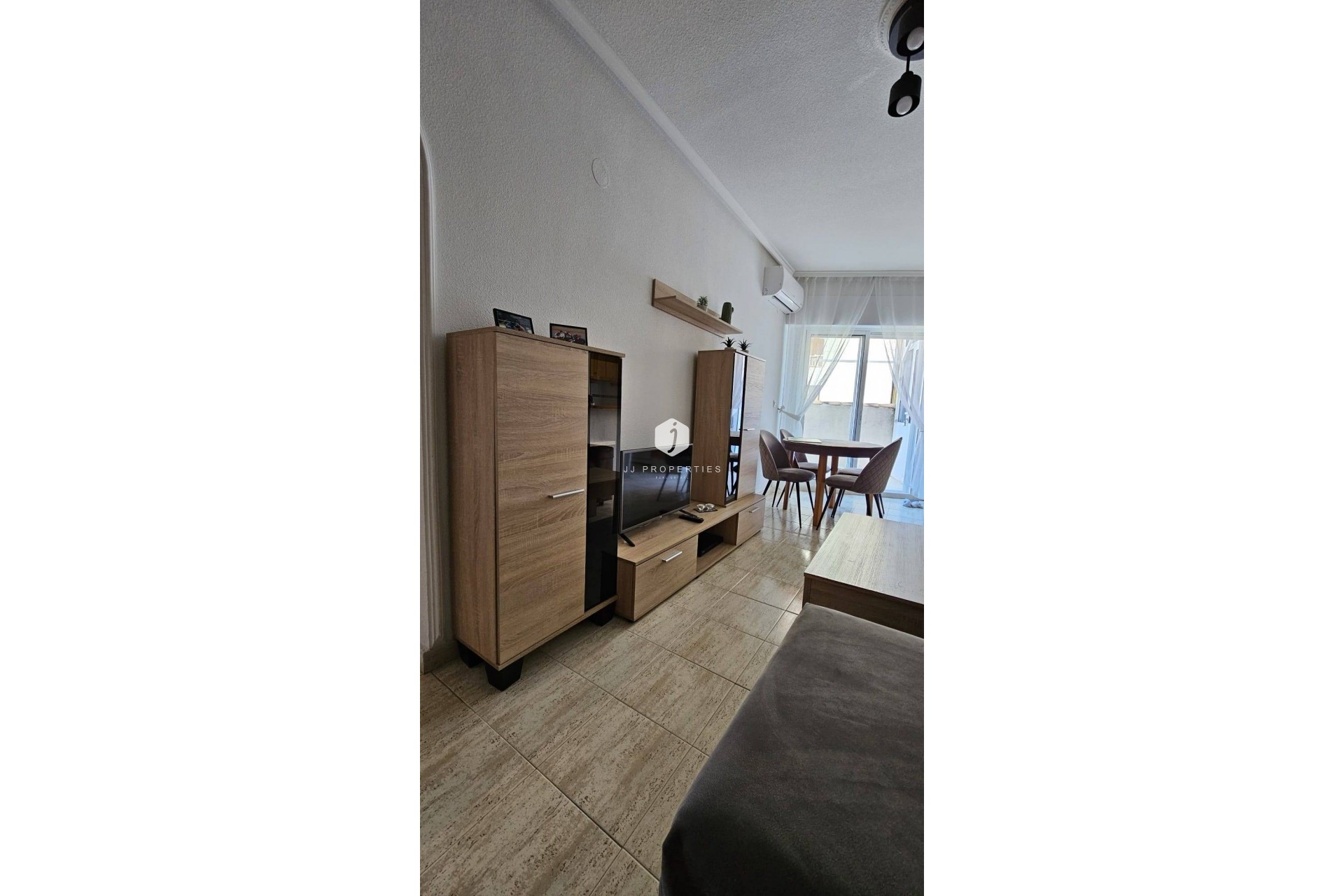 D'occasion - Attique -
Torrevieja - Acequion