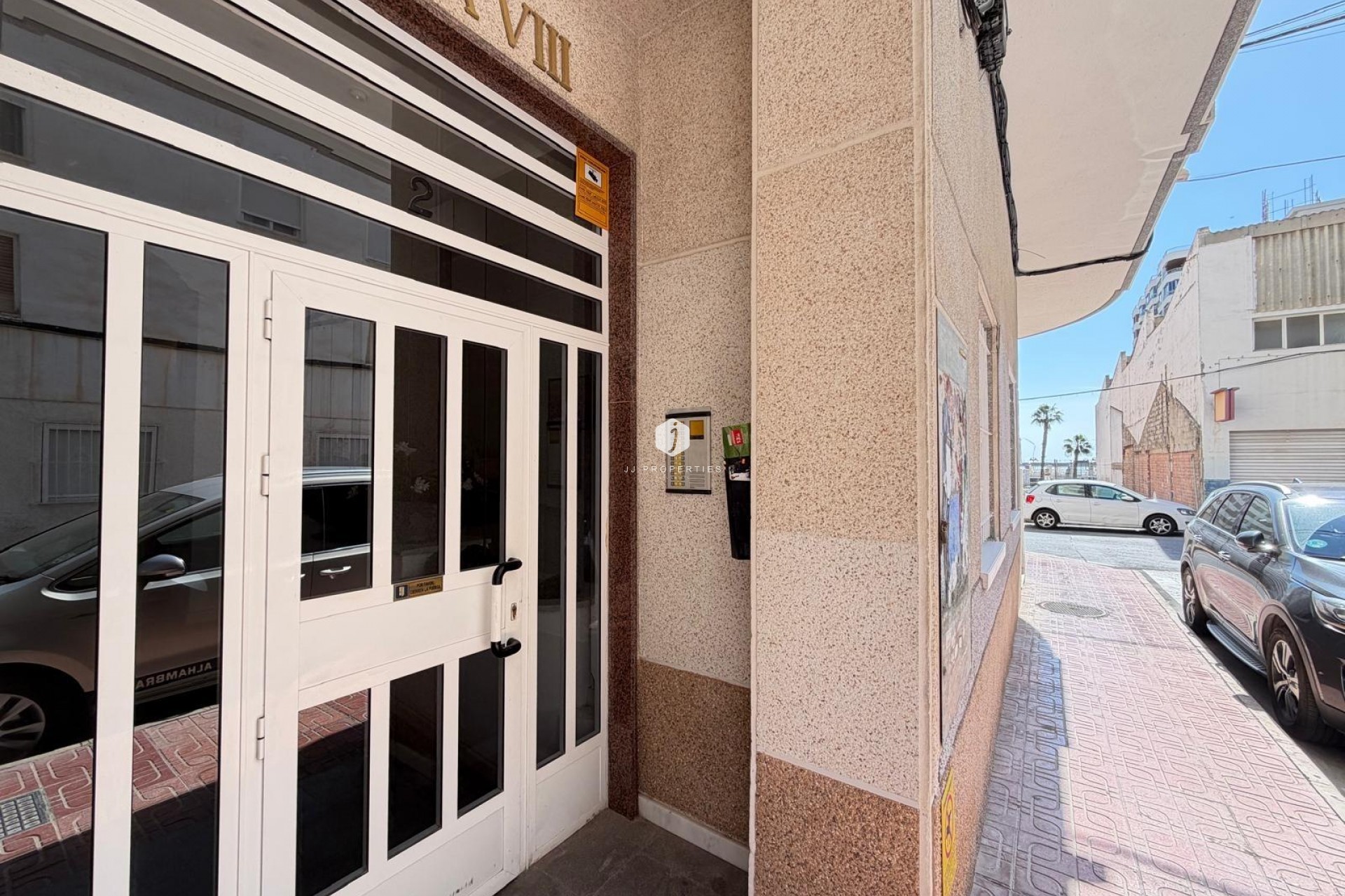 D'occasion - Attique -
Torrevieja - Acequion