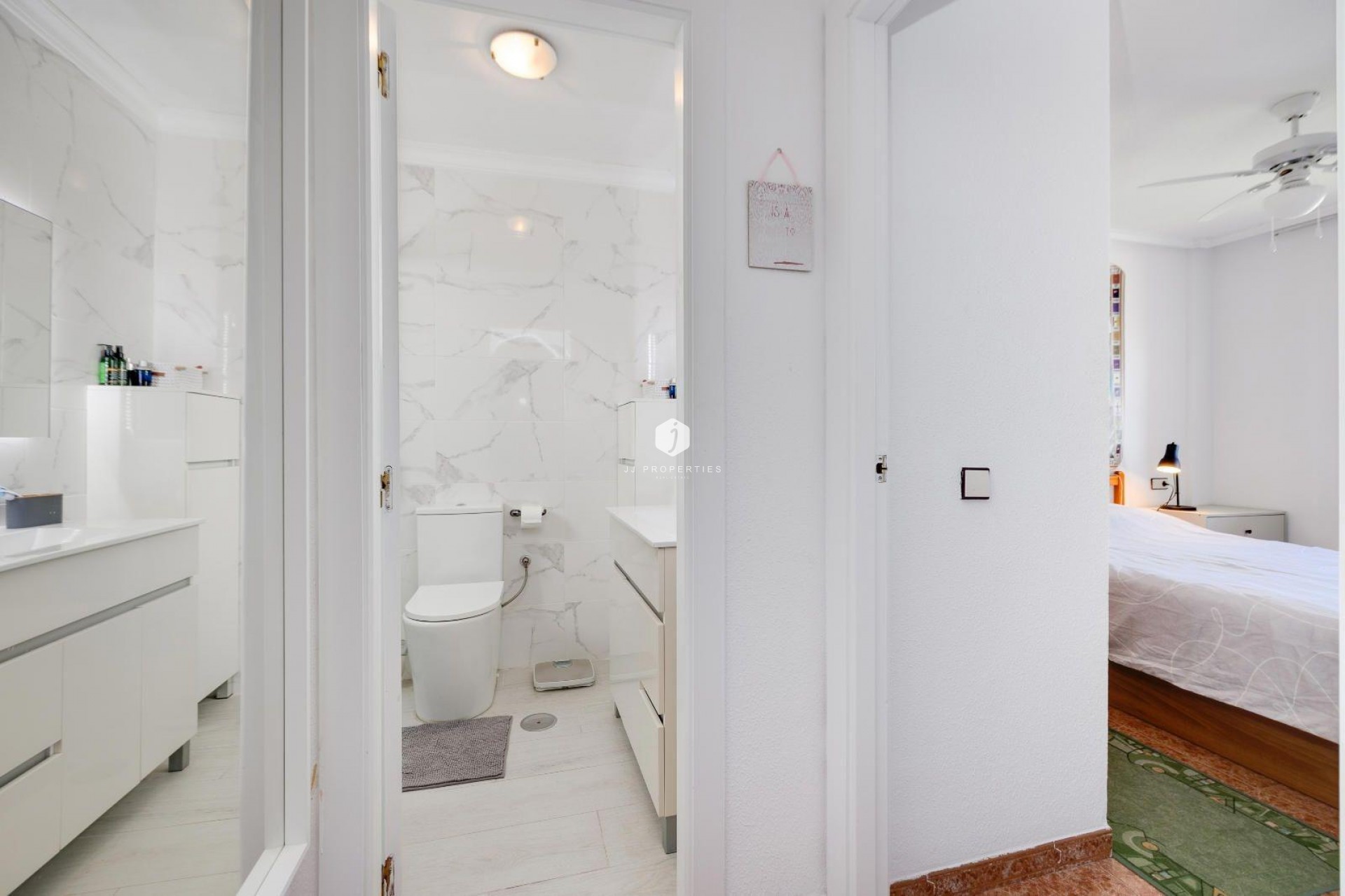 D'occasion - Attique -
Torrevieja - Centro