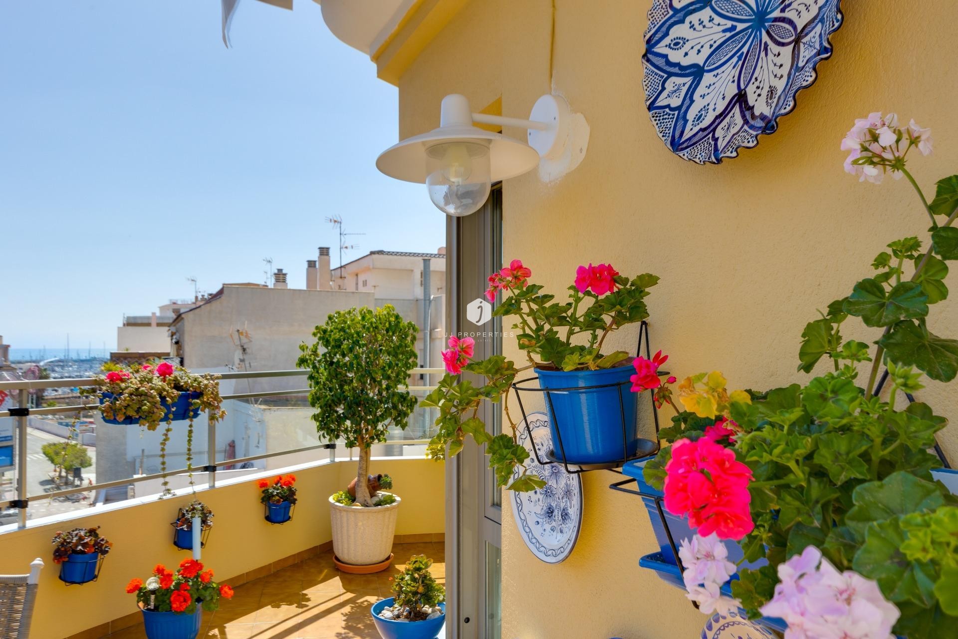 D'occasion - Attique -
Torrevieja - Centro