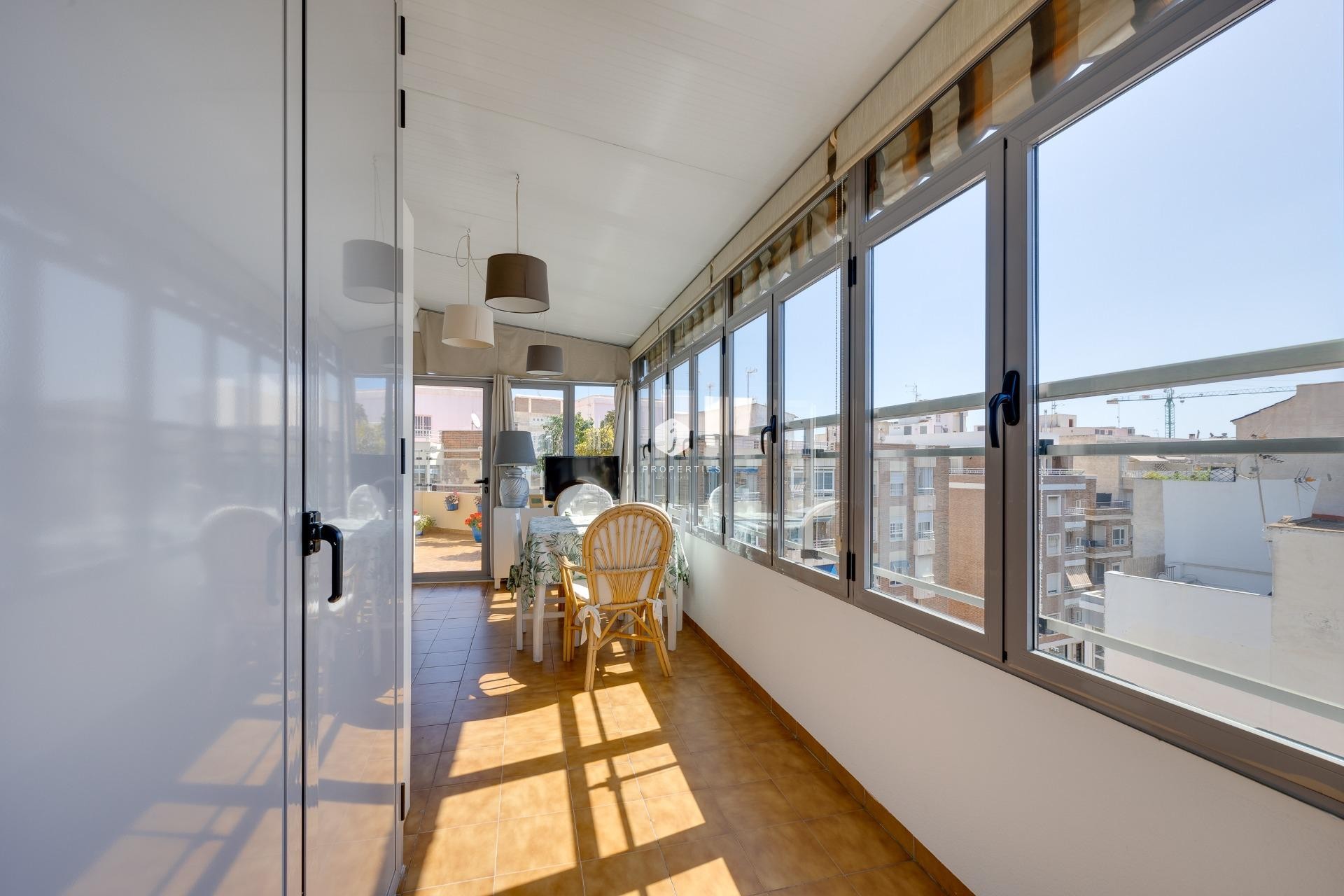 D'occasion - Attique -
Torrevieja - Centro