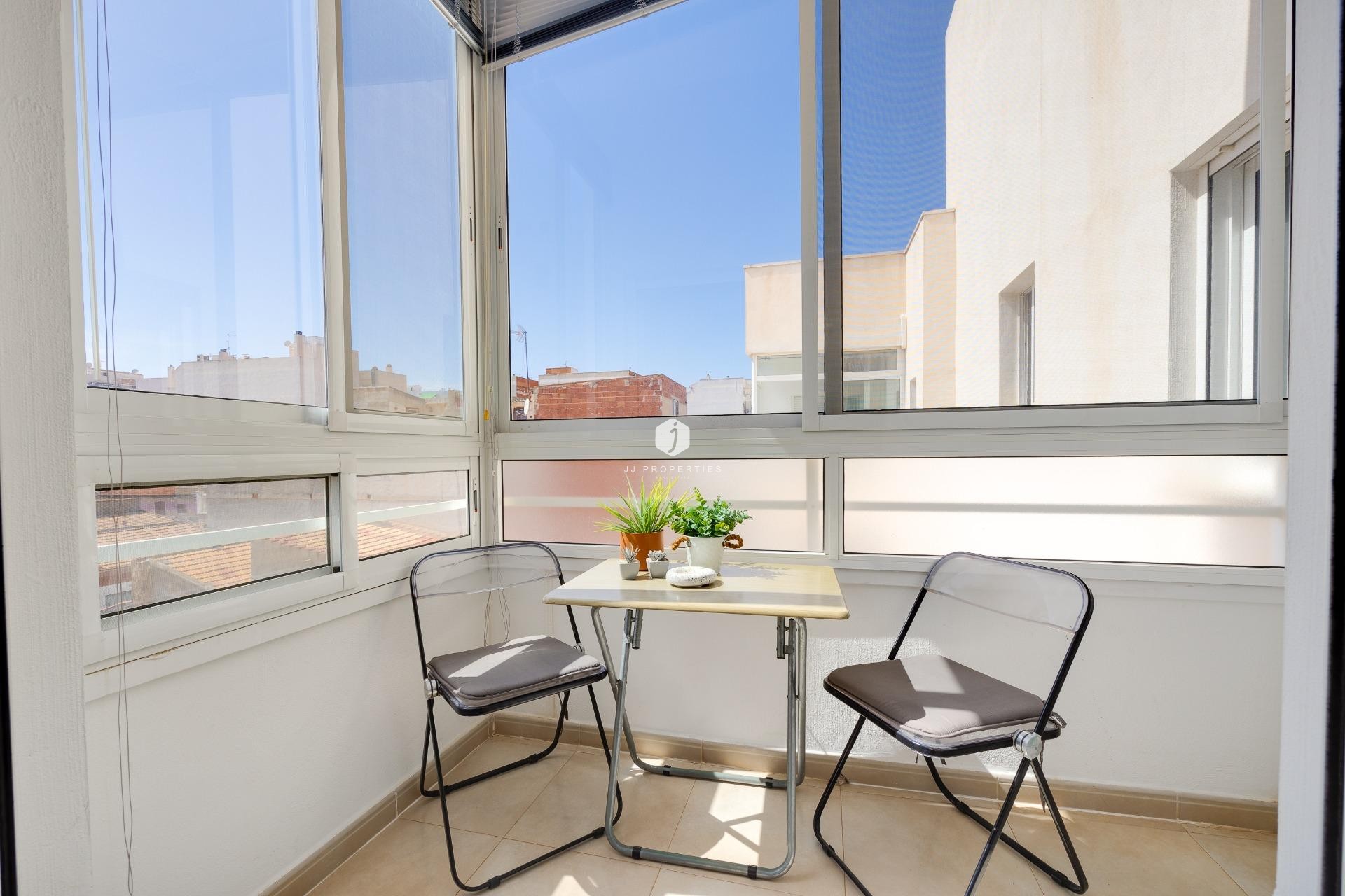 D'occasion - Attique -
Torrevieja - Centro
