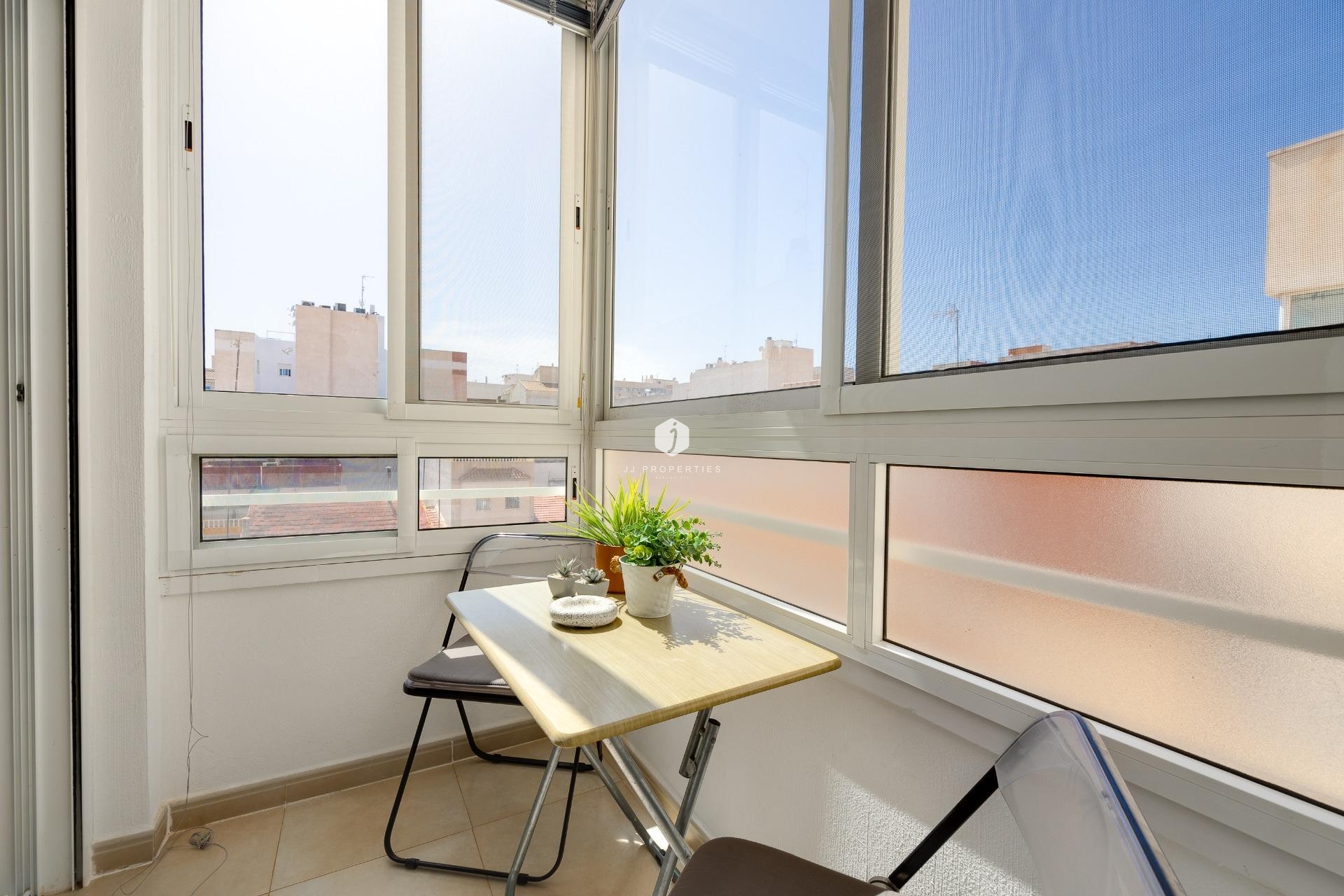 D'occasion - Attique -
Torrevieja - Centro