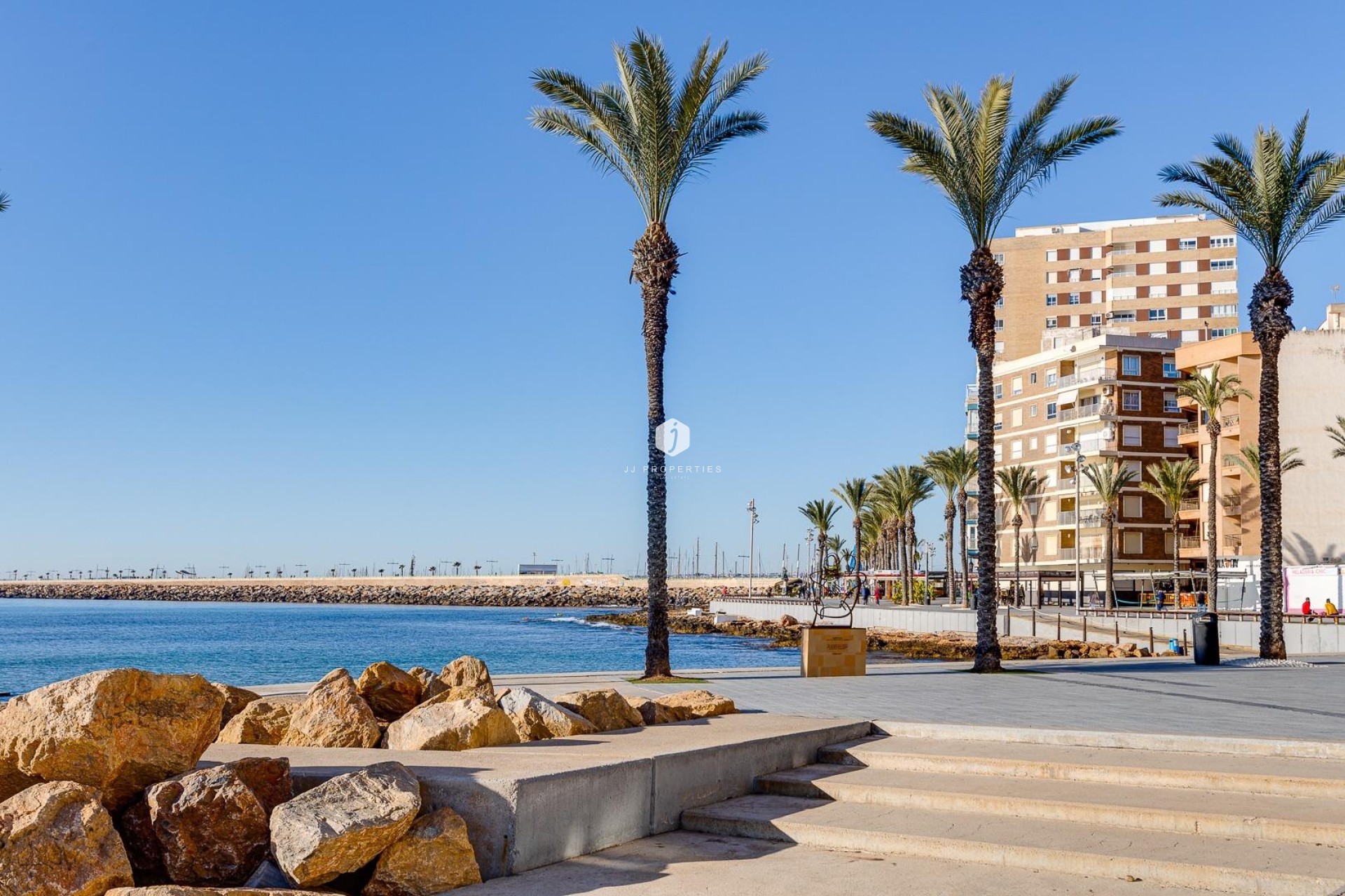 D'occasion - Attique -
Torrevieja - Centro