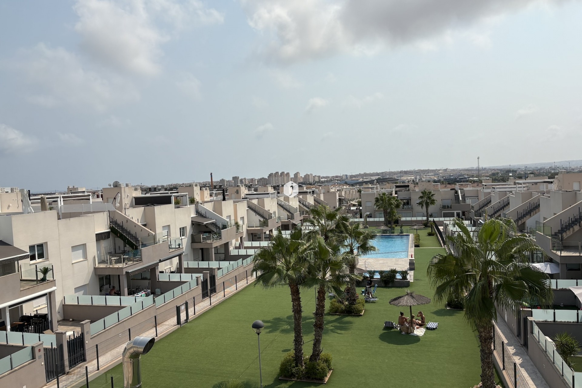 D'occasion - Attique -
Torrevieja - Costa Blanca