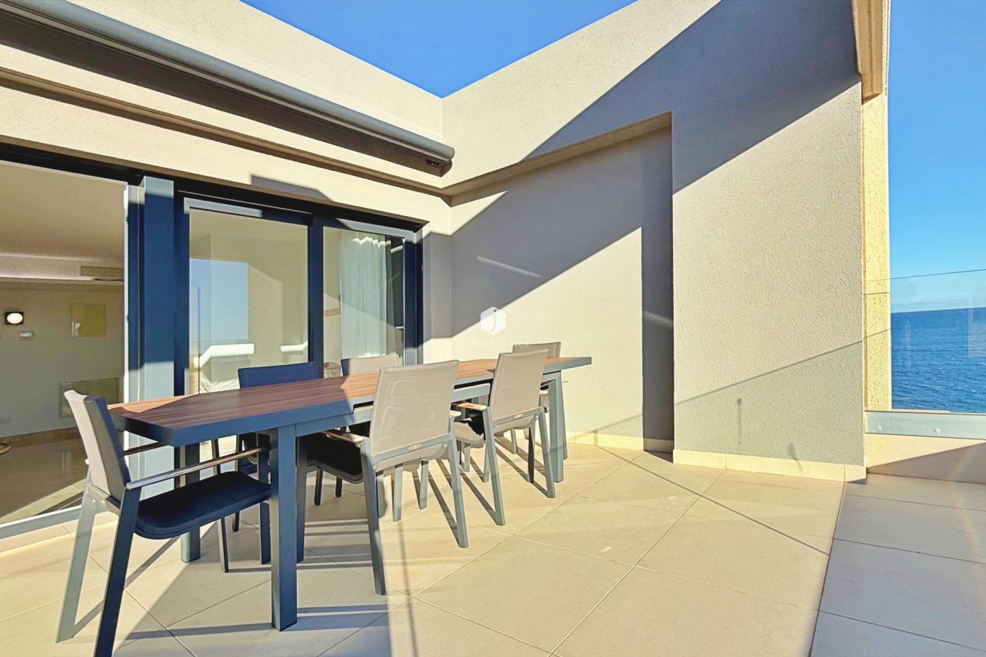 D'occasion - Attique -
Torrevieja - Costa Blanca