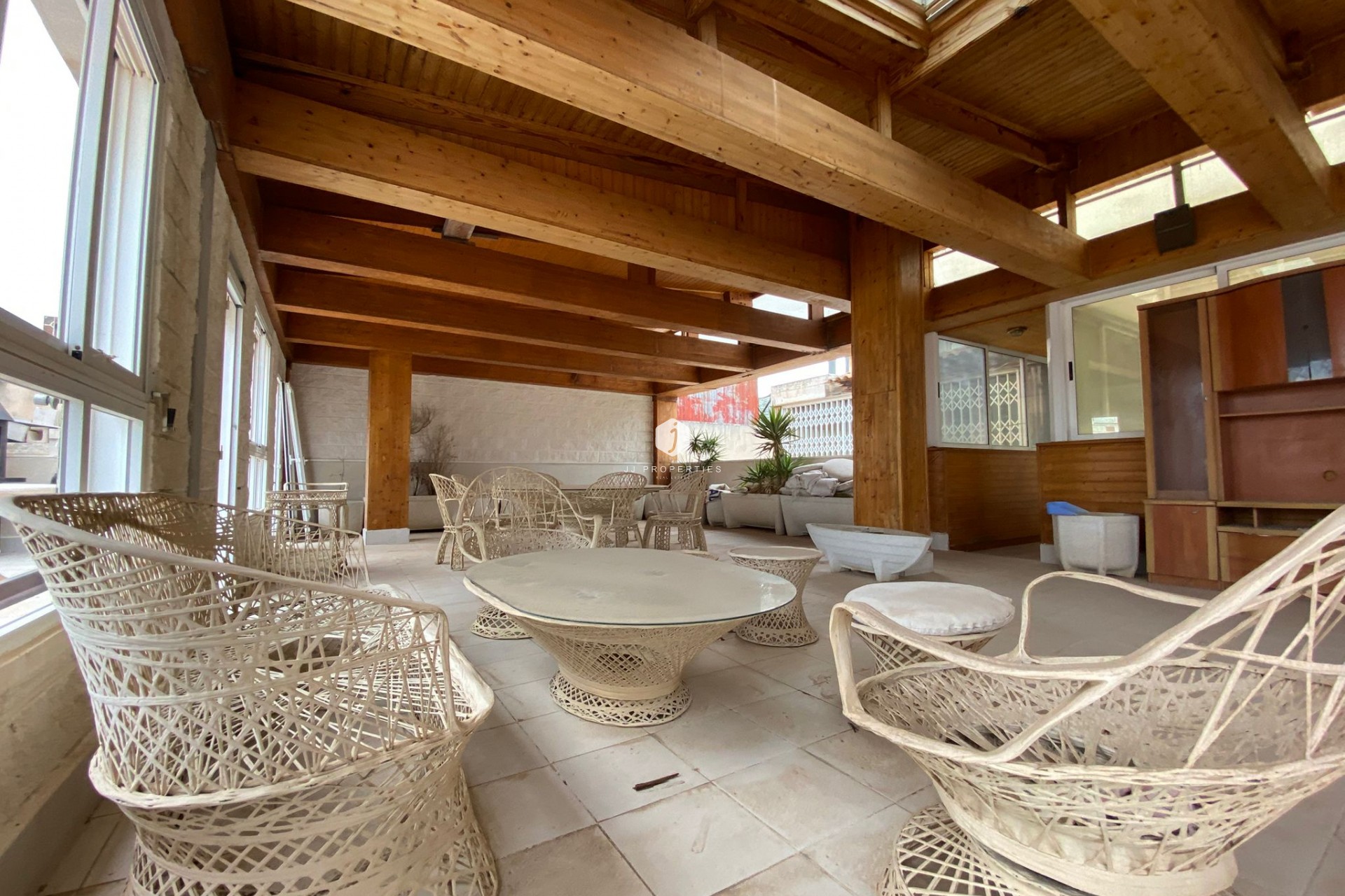 D'occasion - Attique -
Torrevieja - Costa Blanca