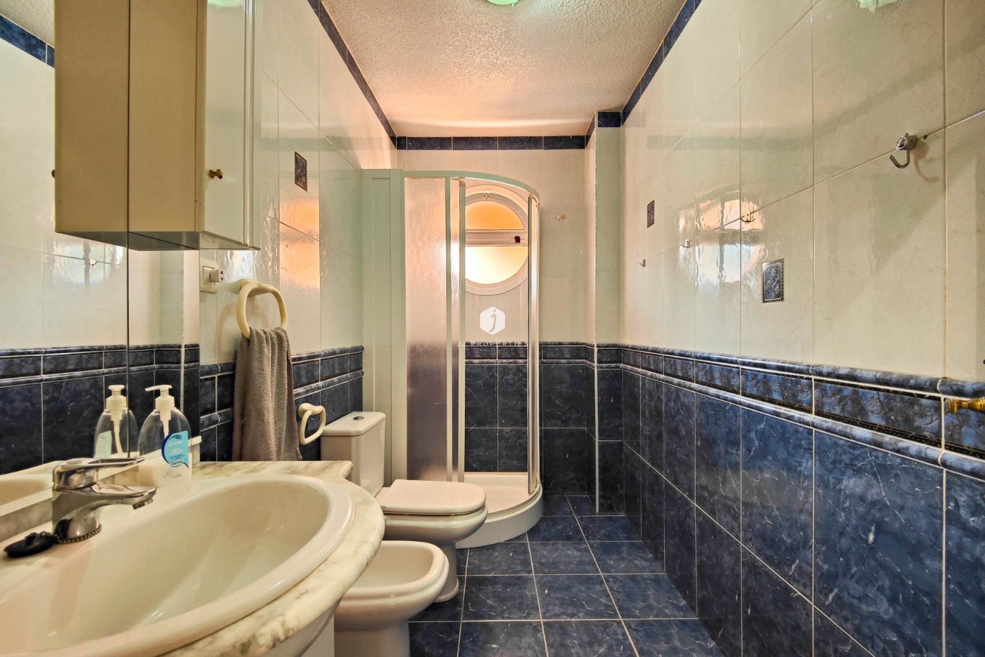 D'occasion - Attique -
Torrevieja - Costa Blanca