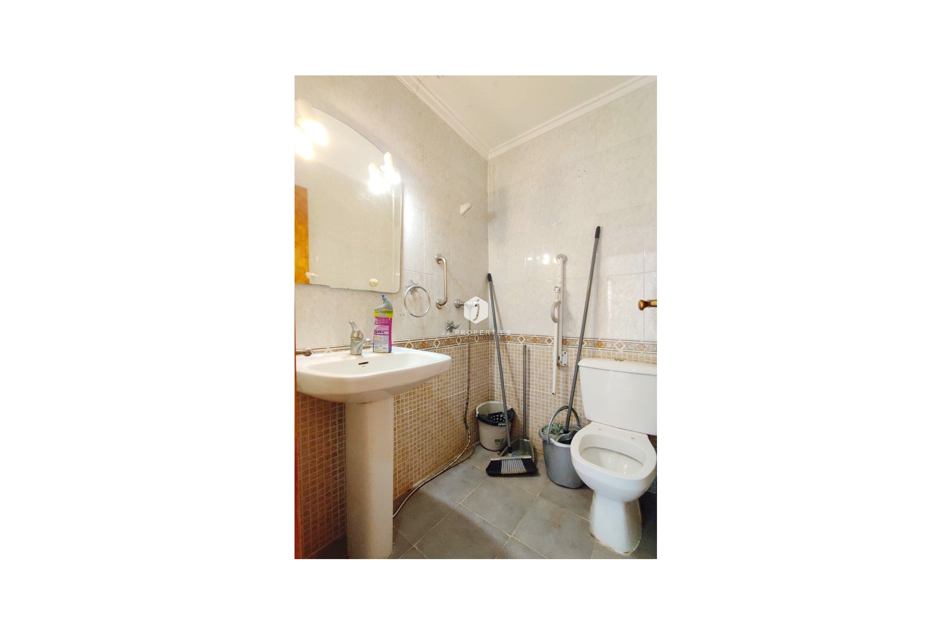 D'occasion - Attique -
Torrevieja - Costa Blanca