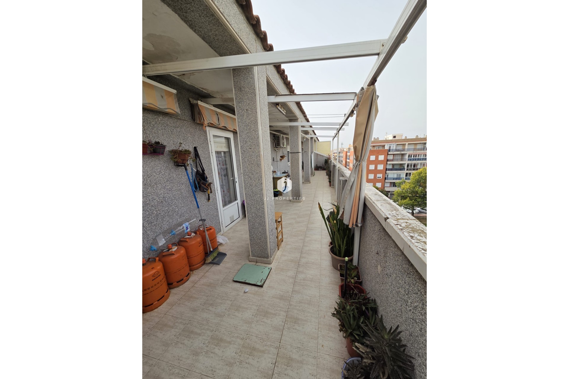 D'occasion - Attique -
Torrevieja - Costa Blanca