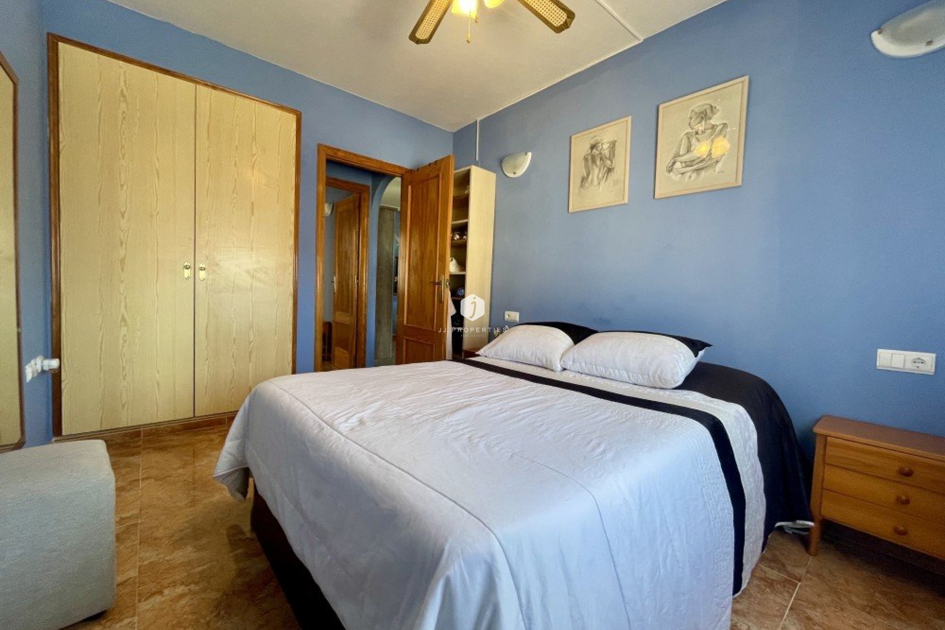 D'occasion - Attique -
Torrevieja - Costa Blanca