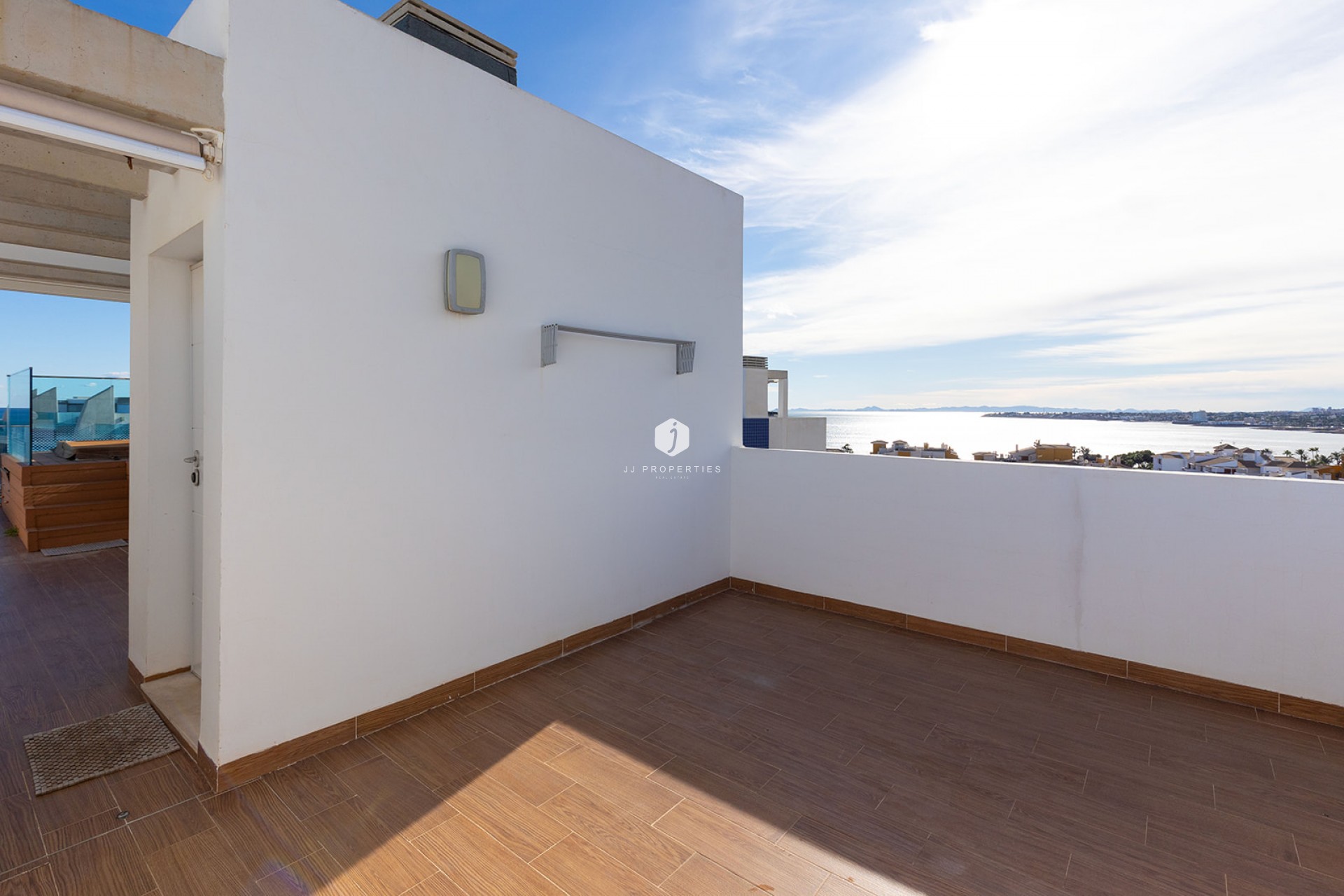 D'occasion - Attique -
Torrevieja - Costa Blanca