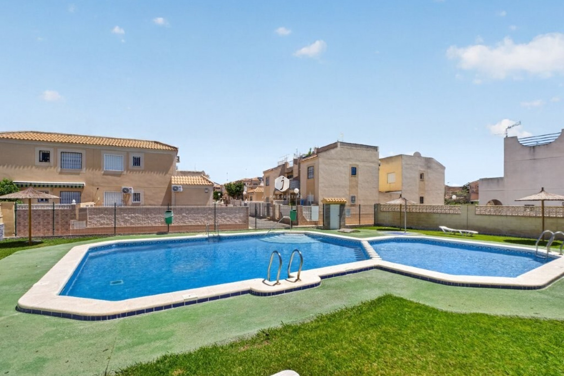 D'occasion - Attique -
Torrevieja - Doña ines