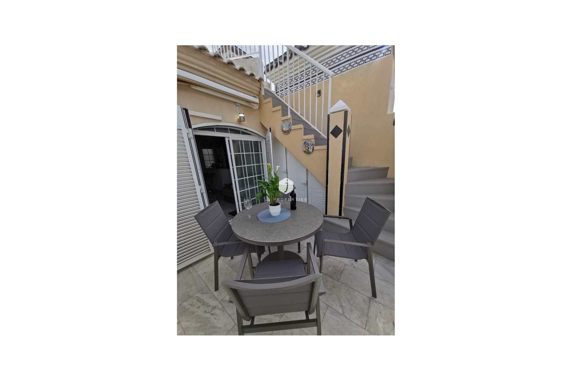 D'occasion - Attique -
Torrevieja - Playa de los Locos