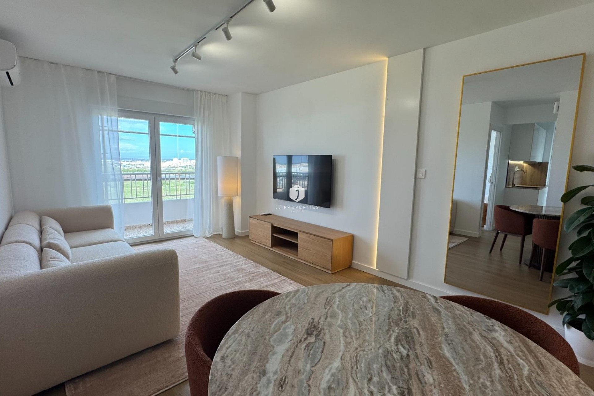 D'occasion - Attique -
Torrevieja - Punta prima