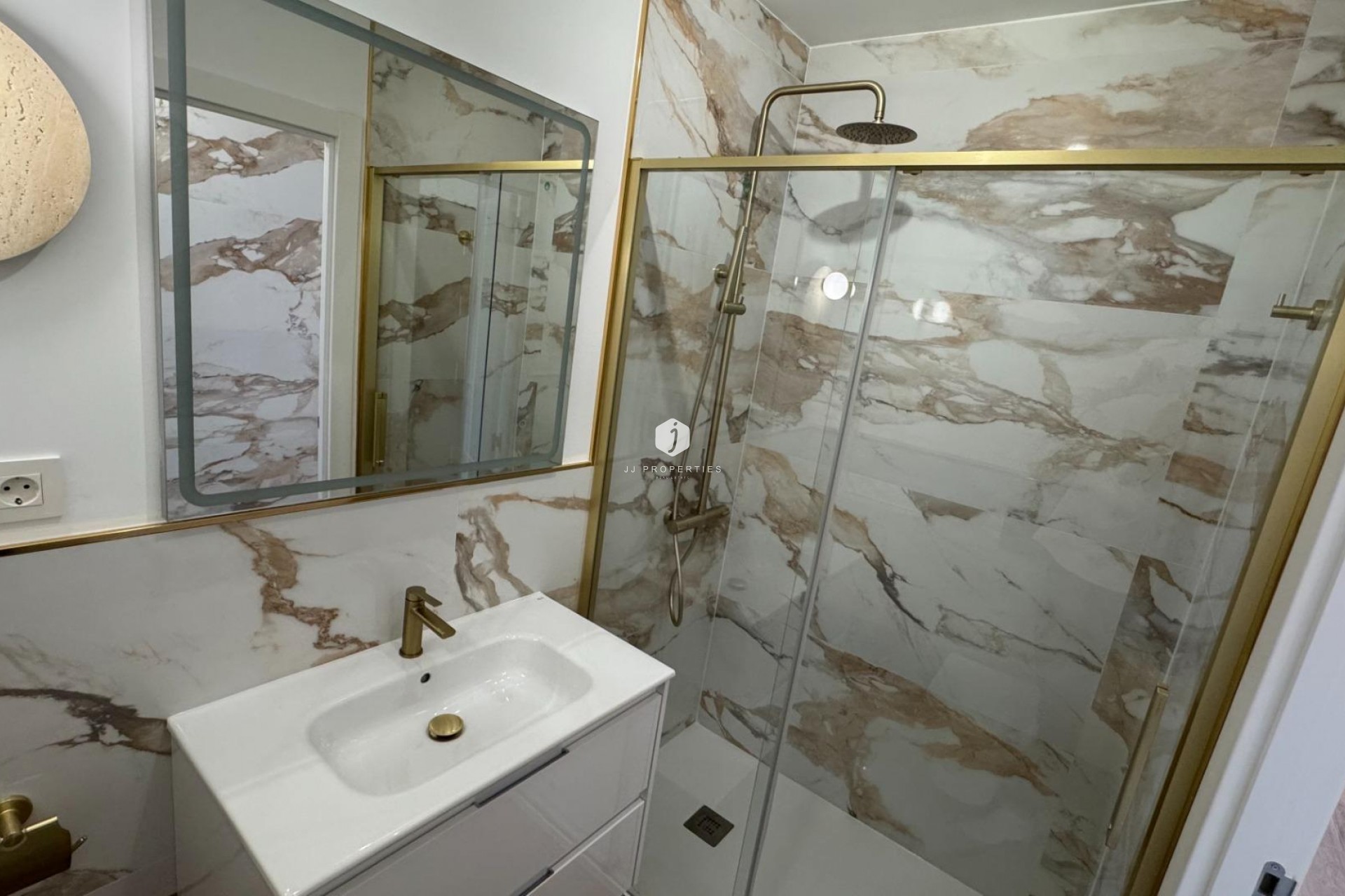 D'occasion - Attique -
Torrevieja - Punta prima