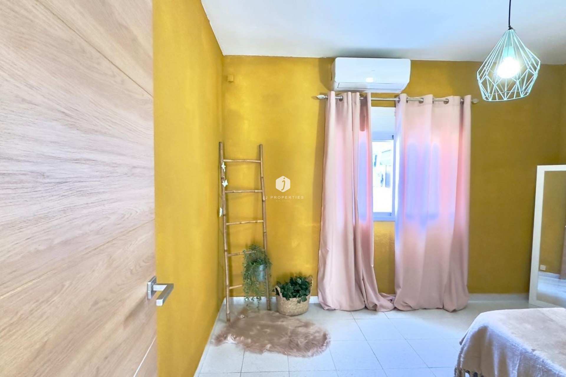 D'occasion - Bungalow -
Orihuela Costa - Cabo Roig