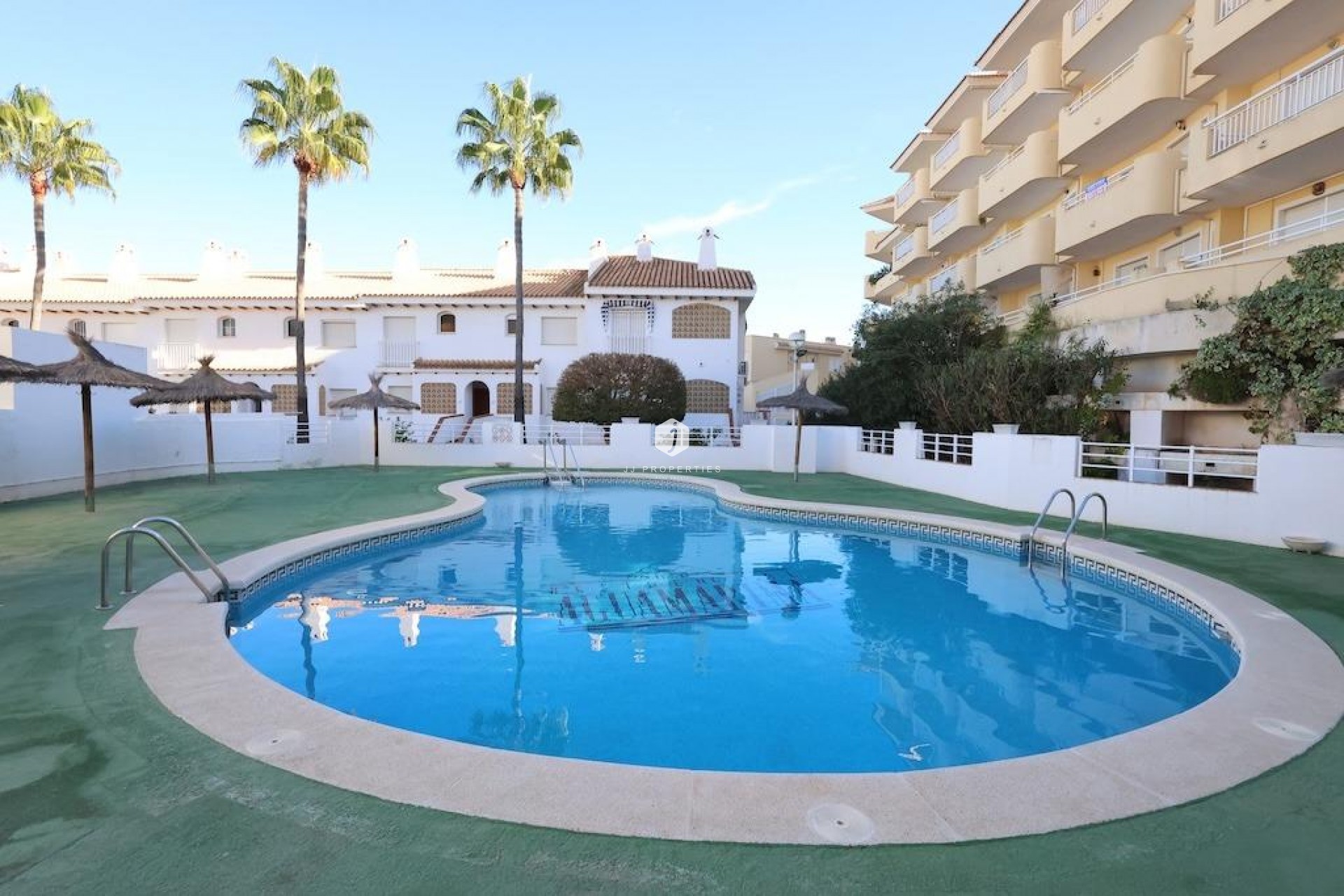 D'occasion - Bungalow -
Orihuela Costa - Costa Blanca