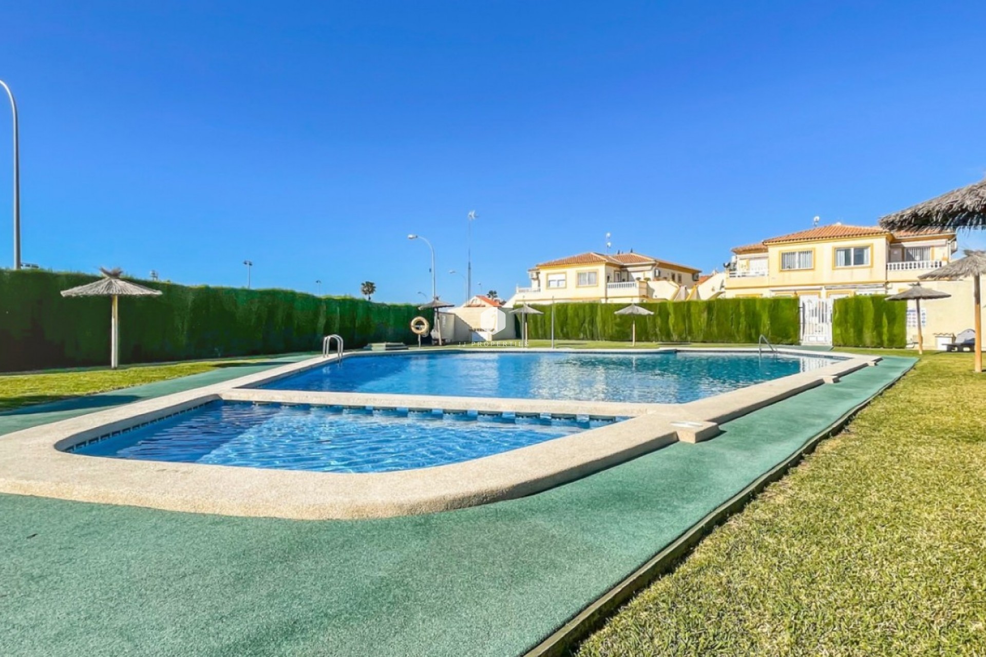 D'occasion - Bungalow -
Orihuela Costa - Costa Blanca