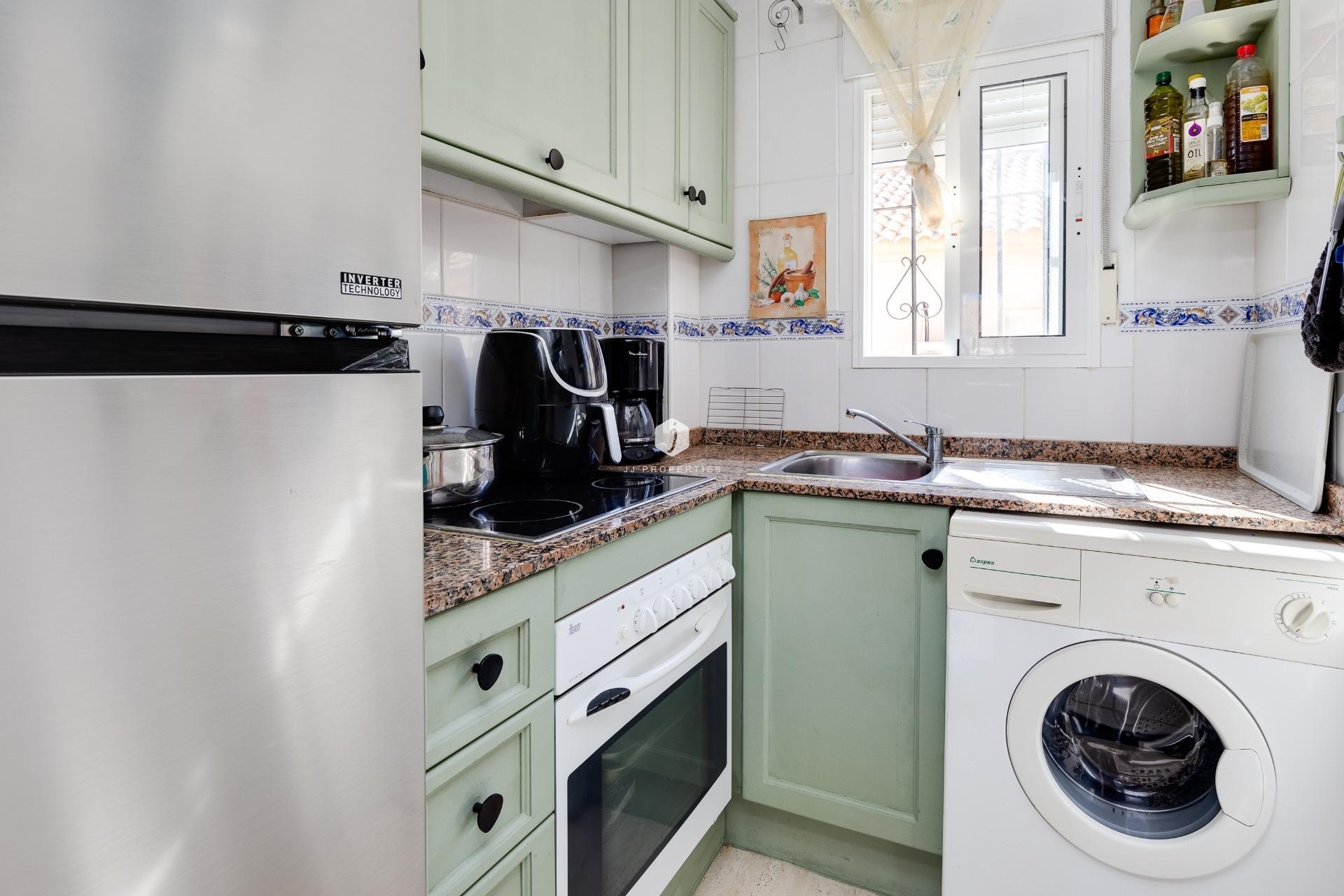 D'occasion - Bungalow -
Torrevieja - aguas nuevas