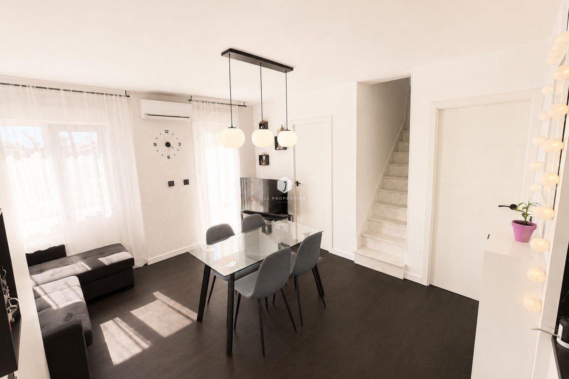 D'occasion - Bungalow -
Torrevieja - Carrefour
