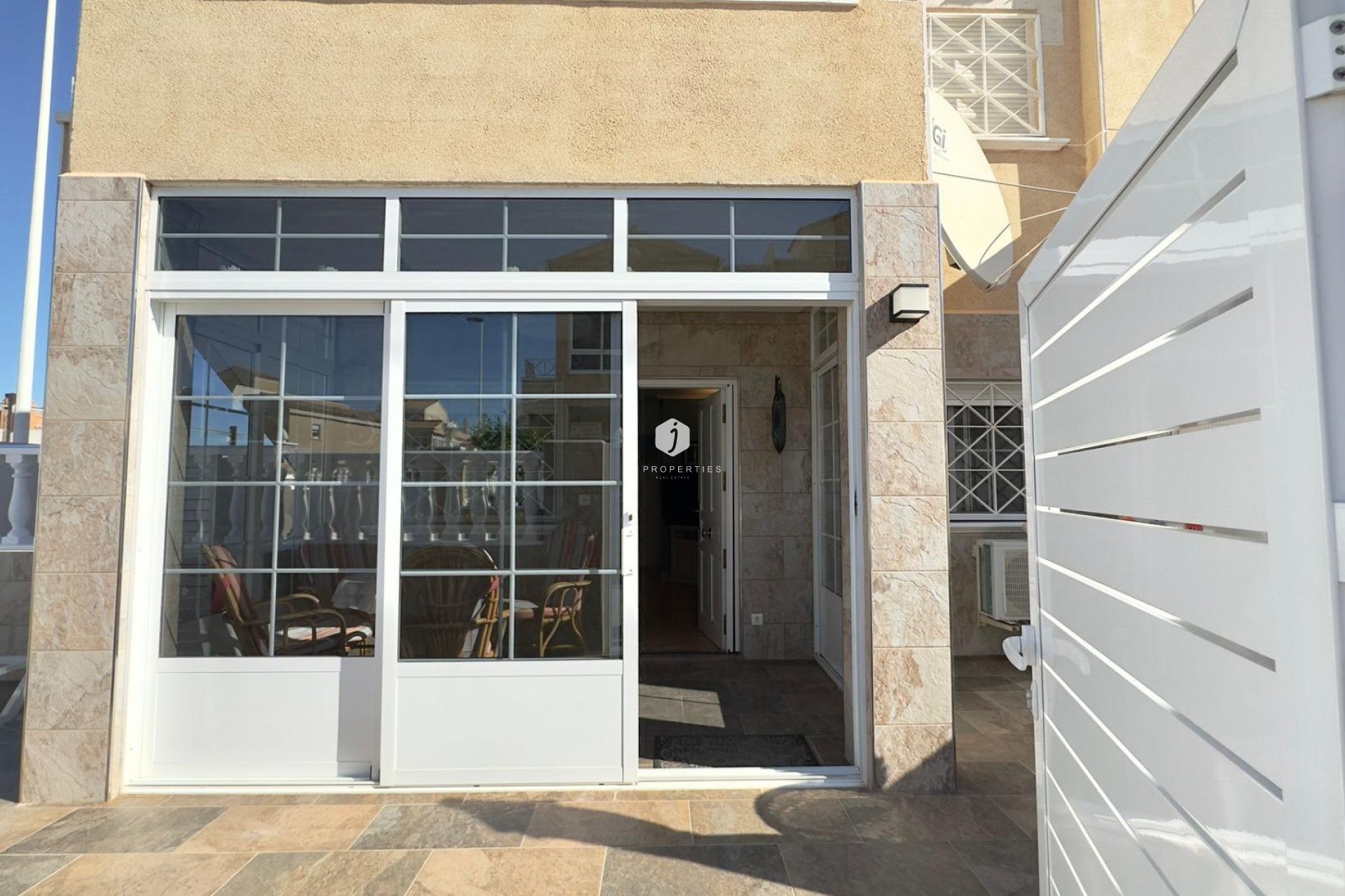 D'occasion - Bungalow -
Torrevieja - Centro