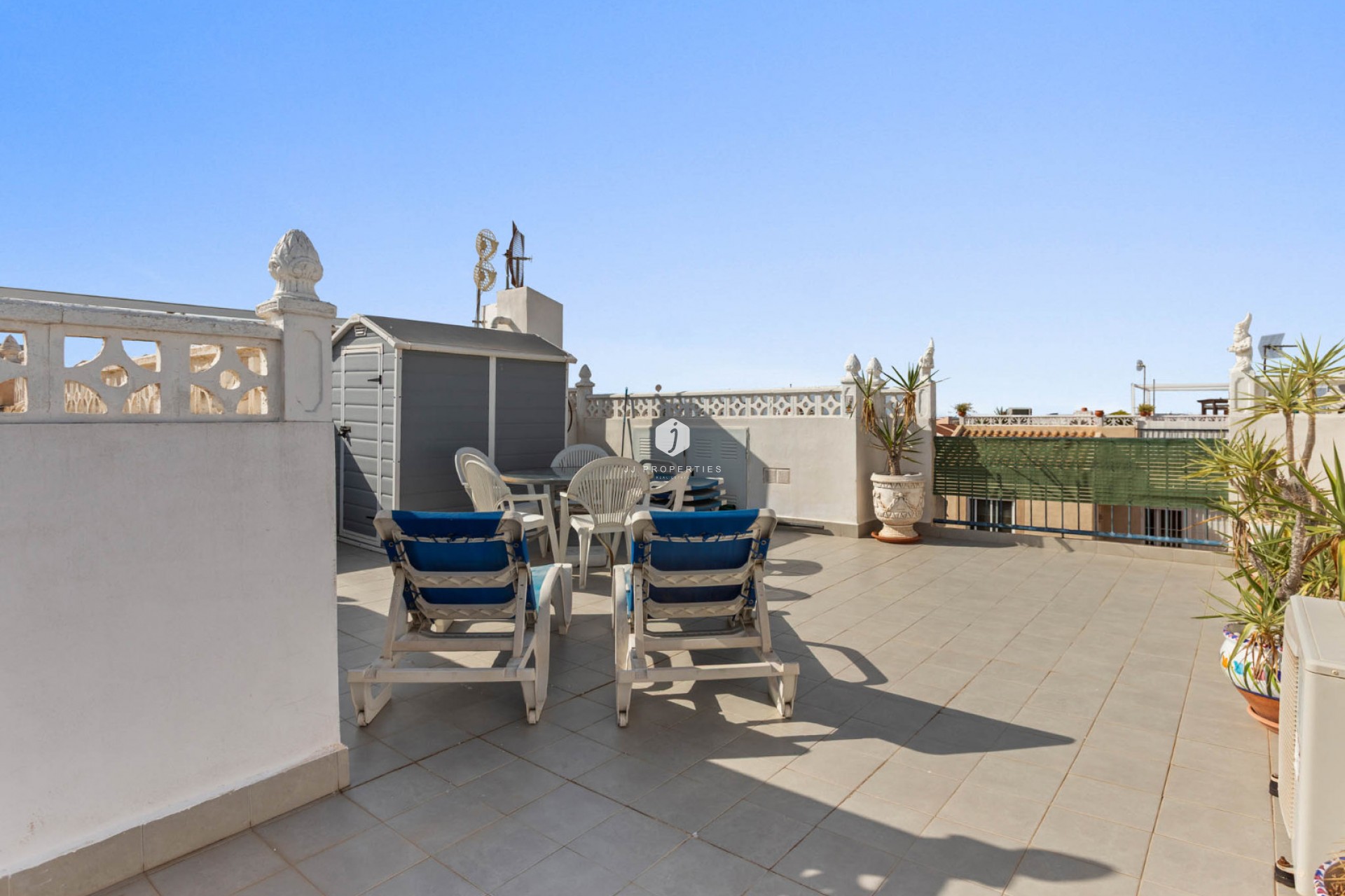 D'occasion - Bungalow -
Torrevieja - Costa Blanca