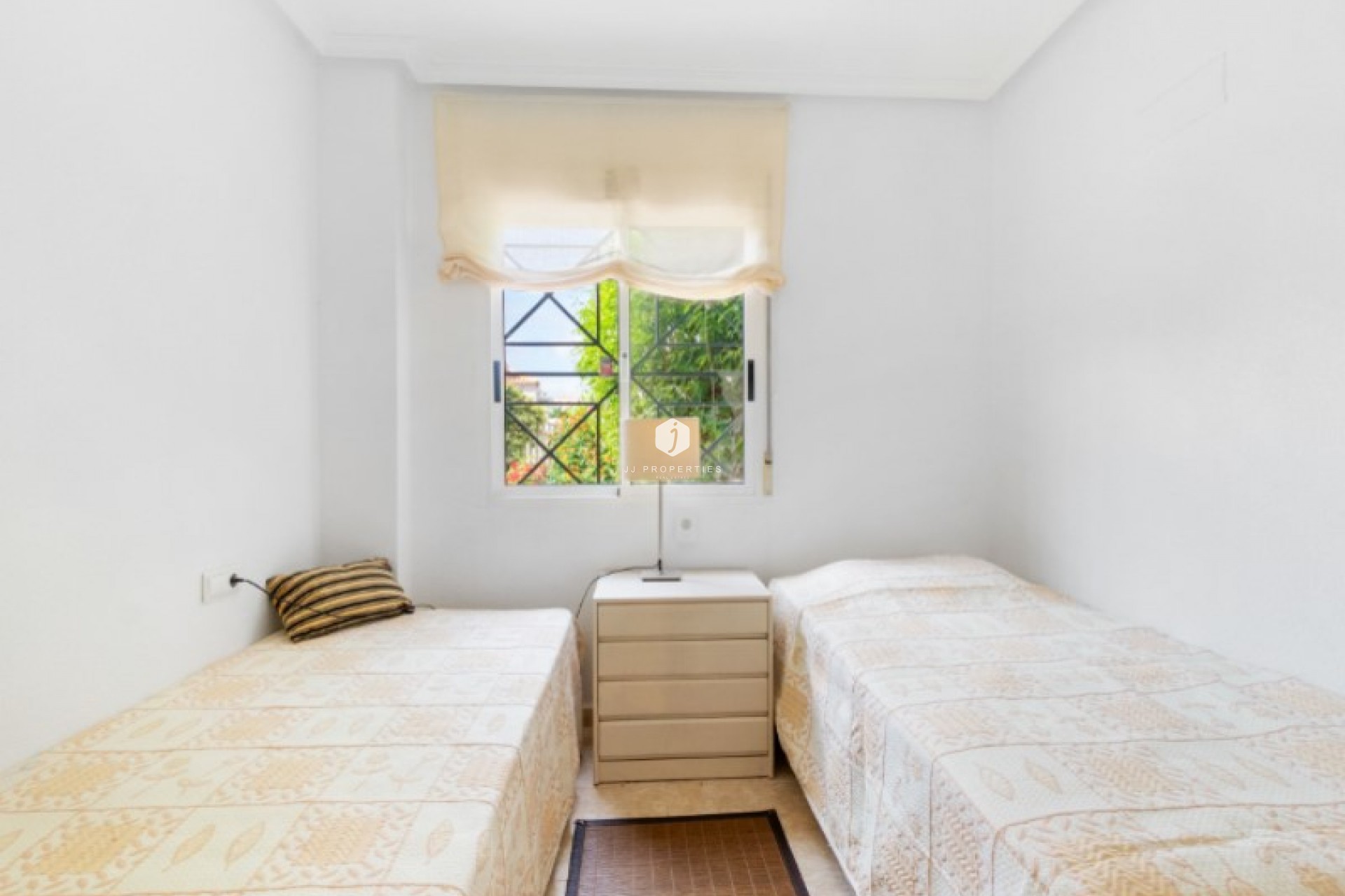 D'occasion - Bungalow -
Torrevieja - Costa Blanca