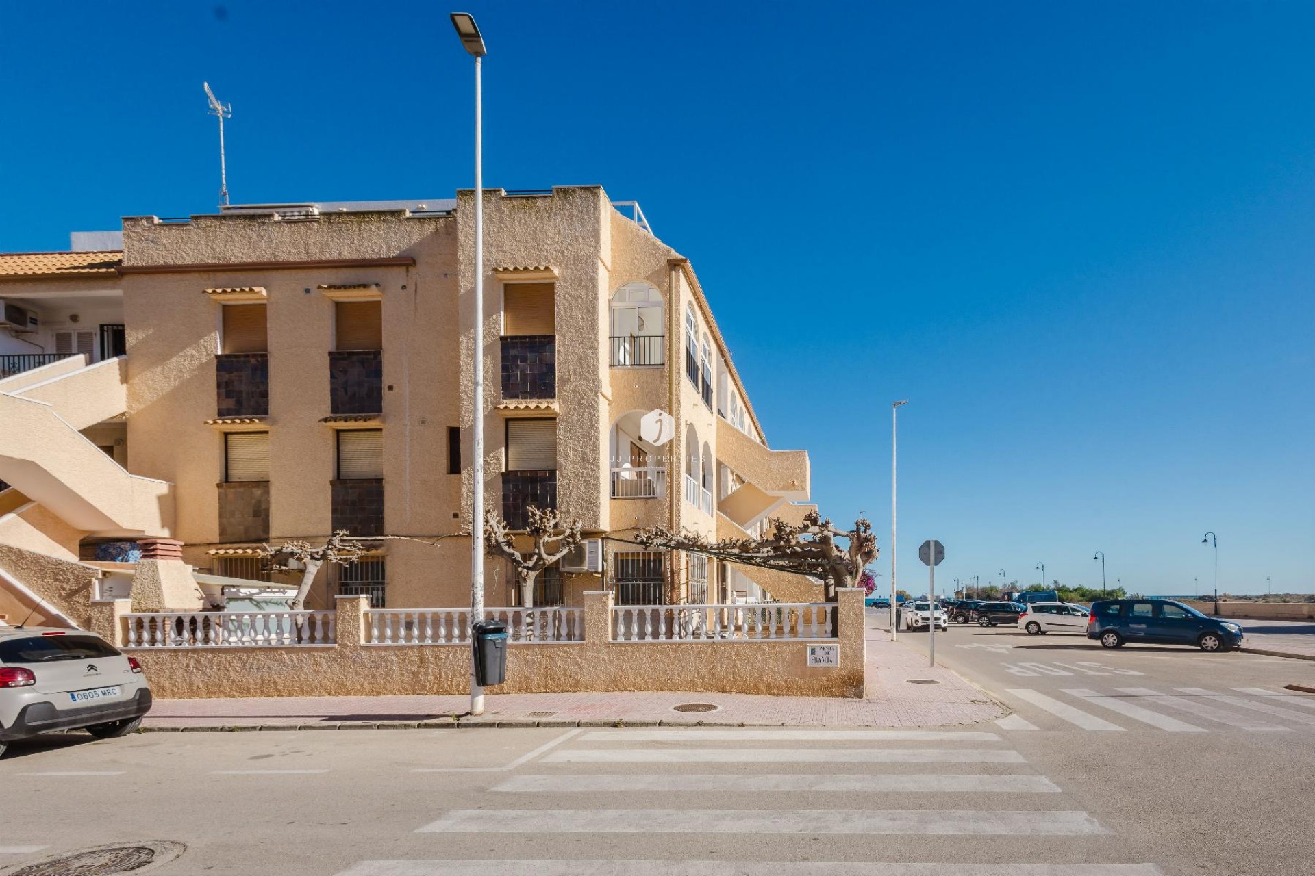 D'occasion - Bungalow -
Torrevieja - Costa Blanca